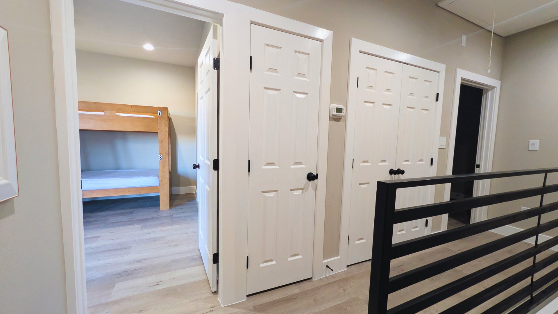 black and white bed linen