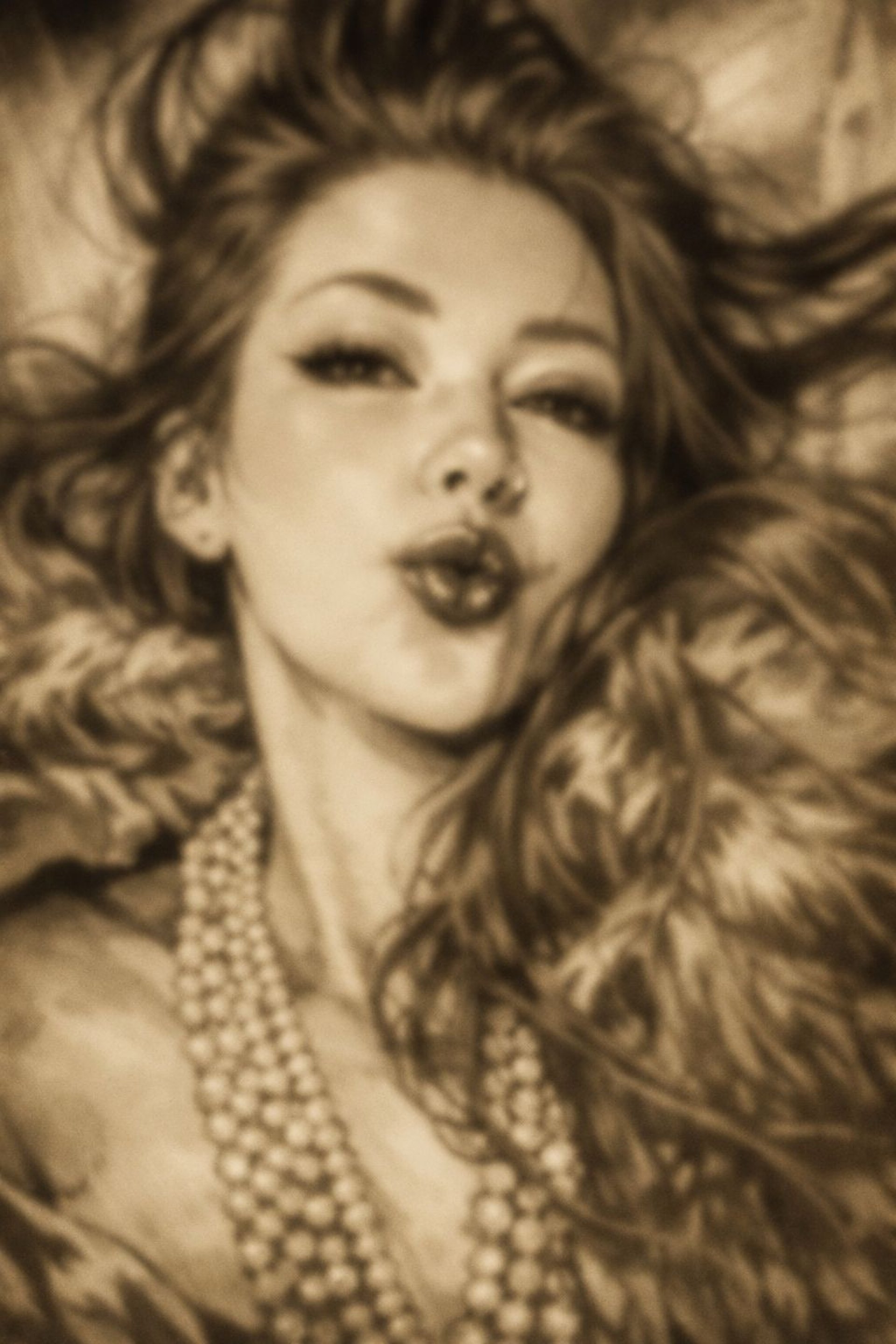 black and white bed linen