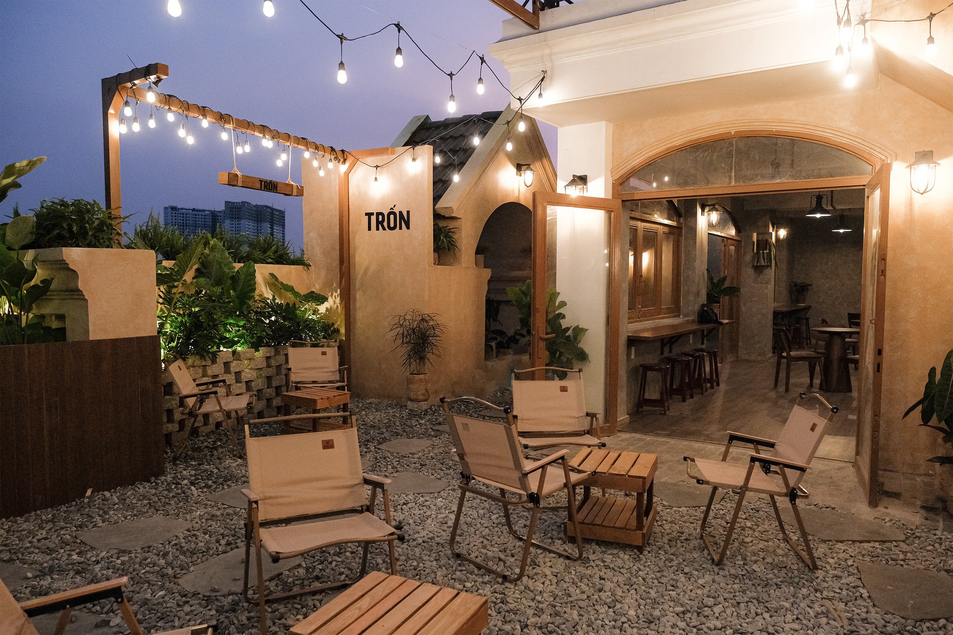 an abstract photo of a curved building with a blue sky in the background