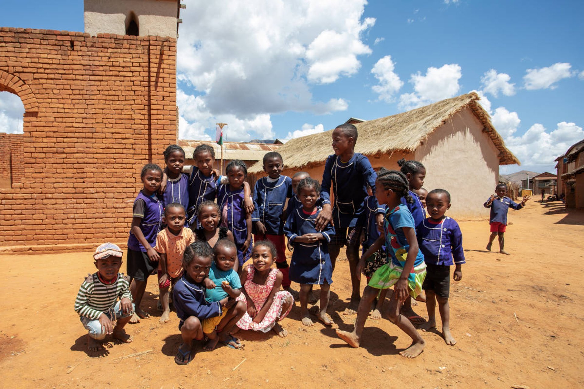 black and brown leather padded tub sofa