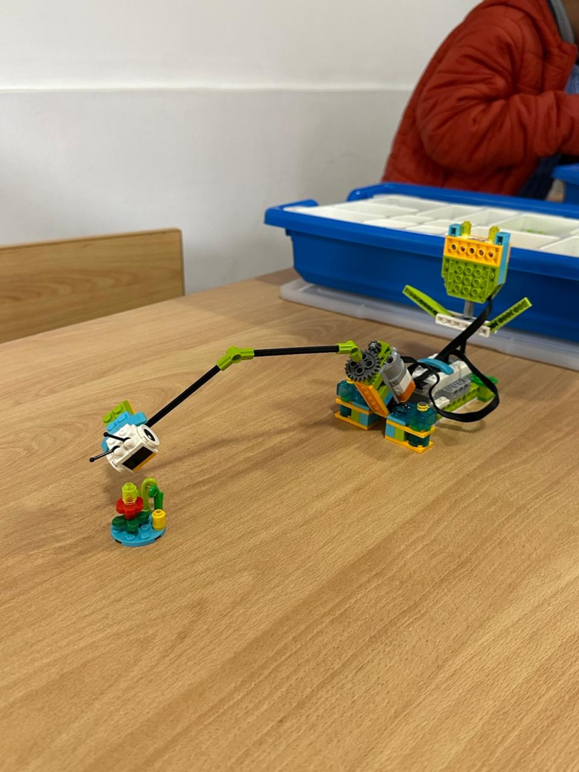 black and white bed linen