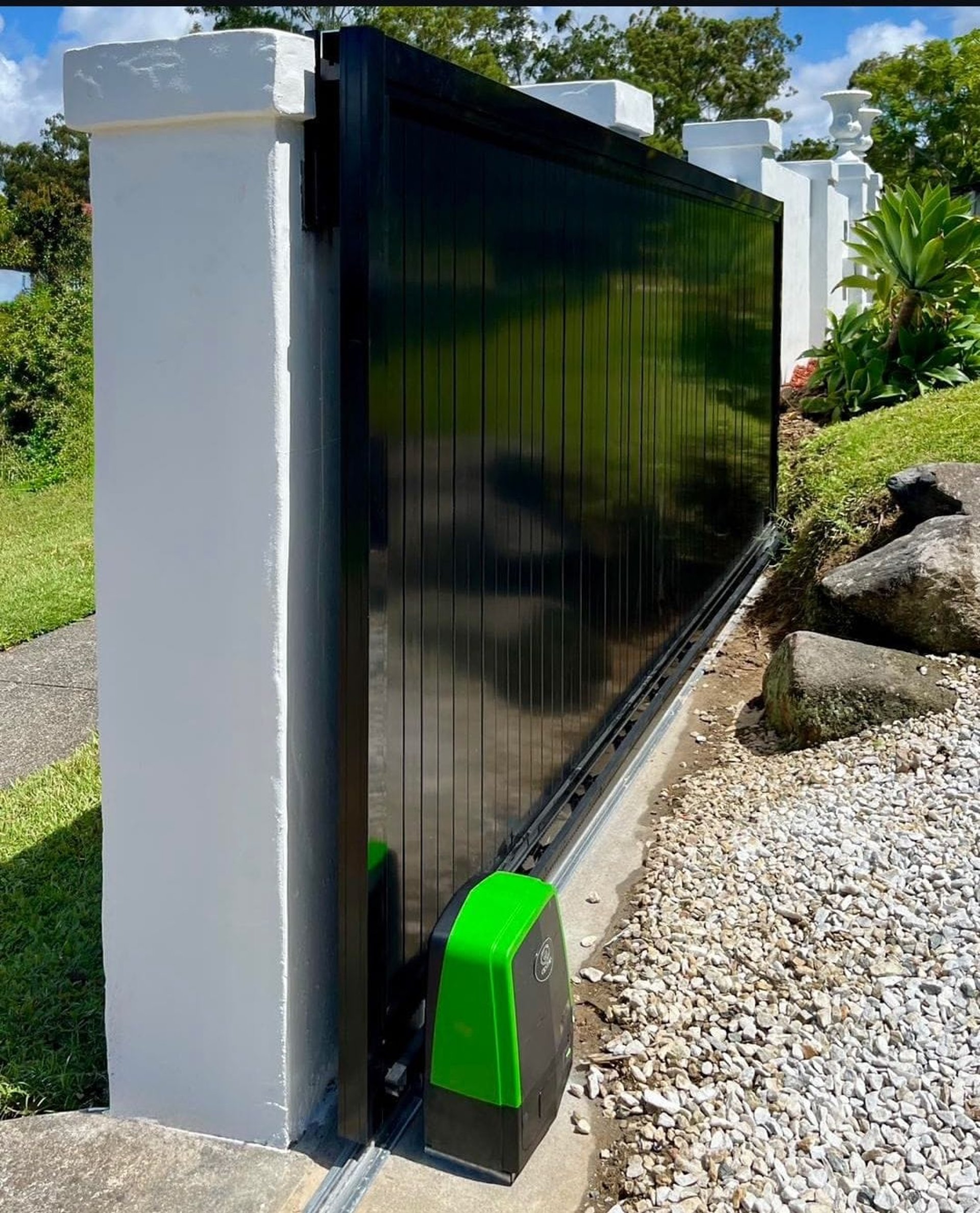 black and brown leather padded tub sofa