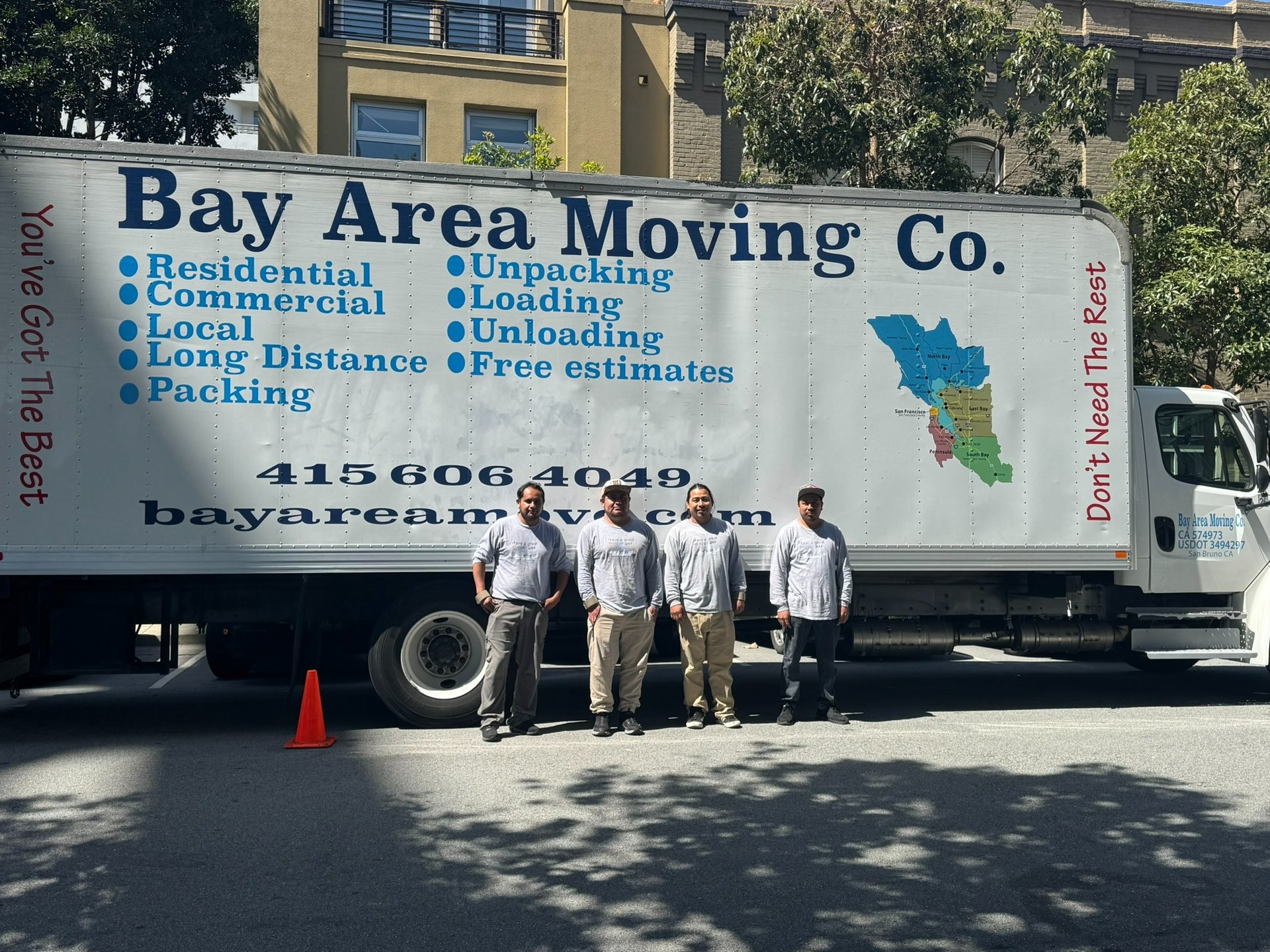 gray computer monitor