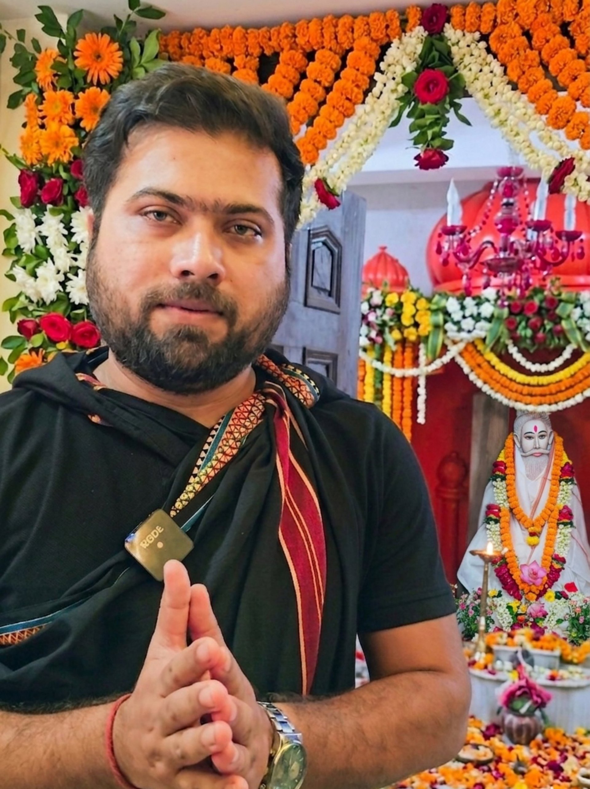 black and white bed linen