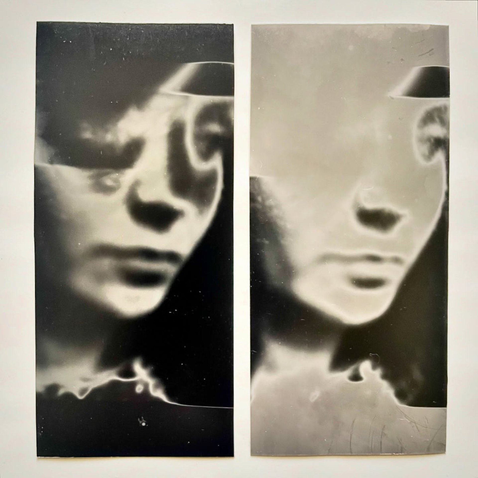 black and white bed linen