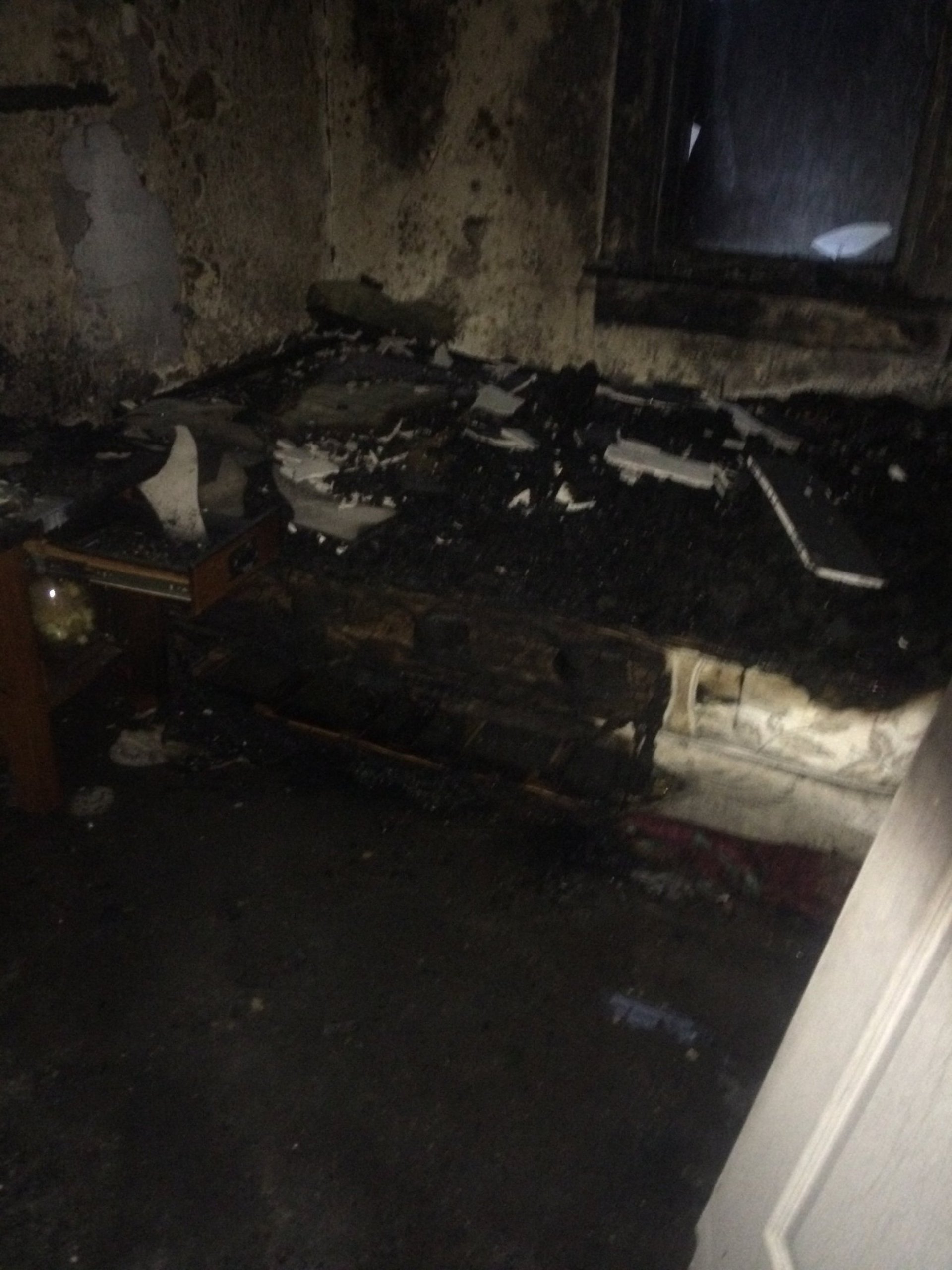 black and white bed linen