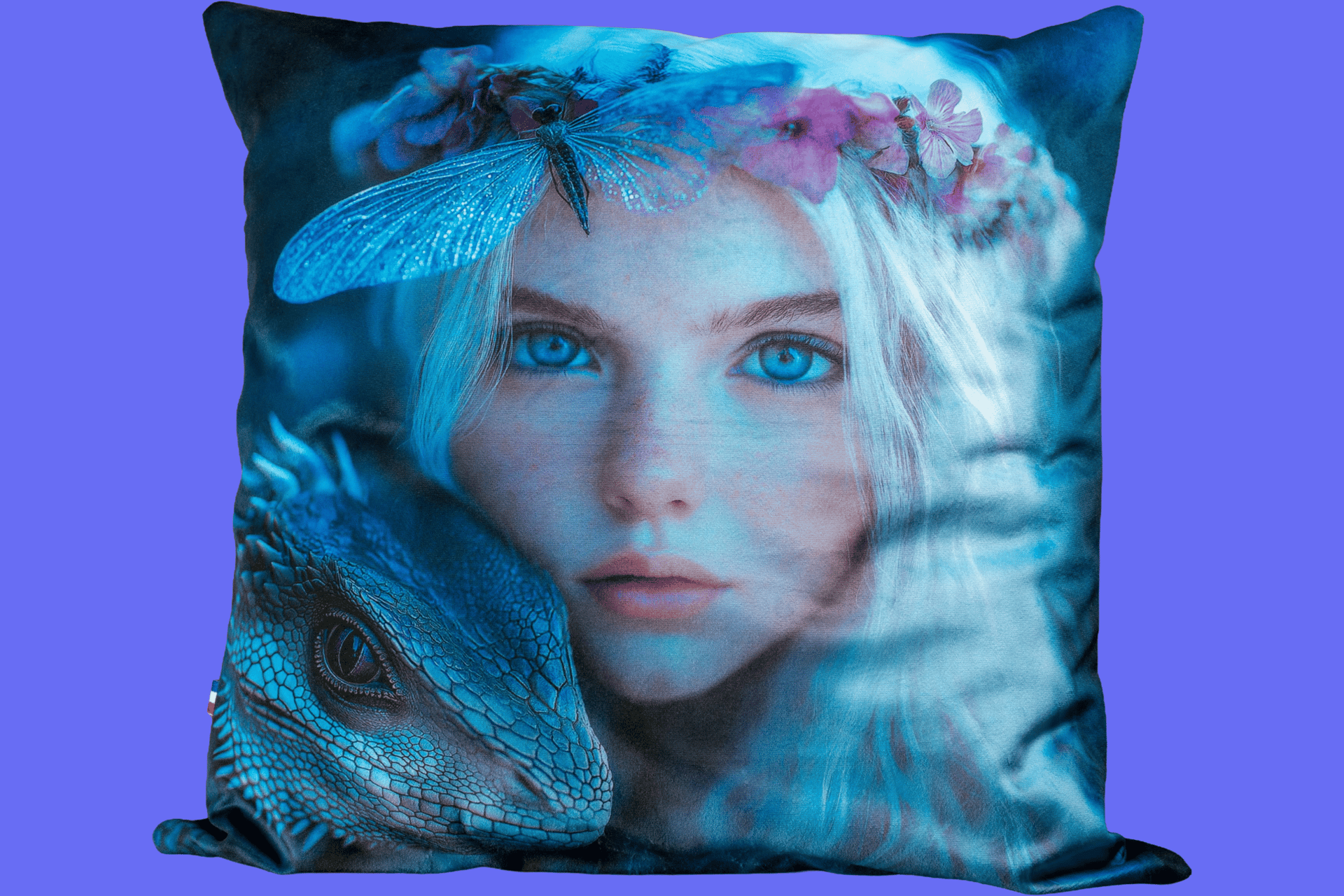 black and white bed linen