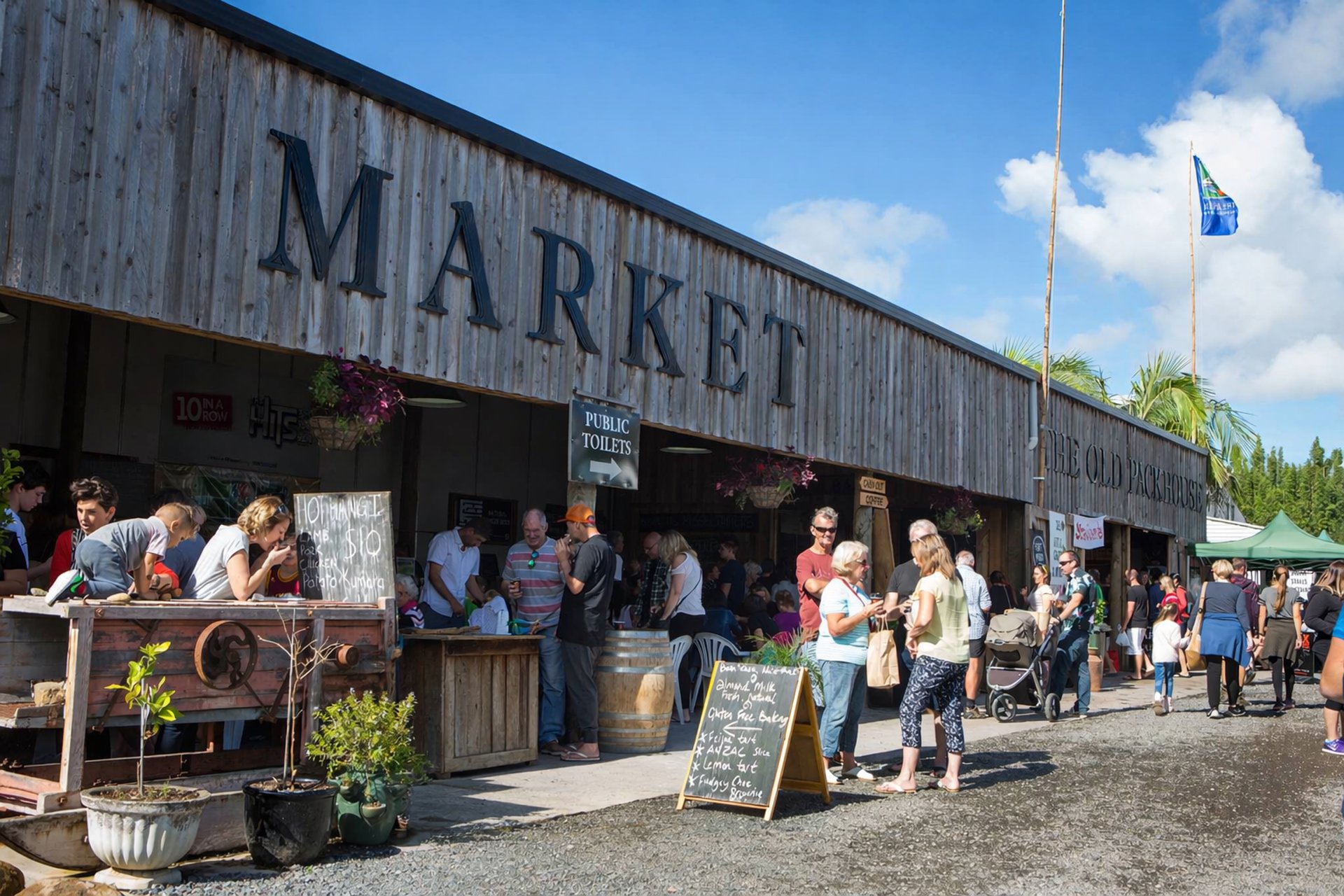 old packhouse market kerikeri building on a Saturday