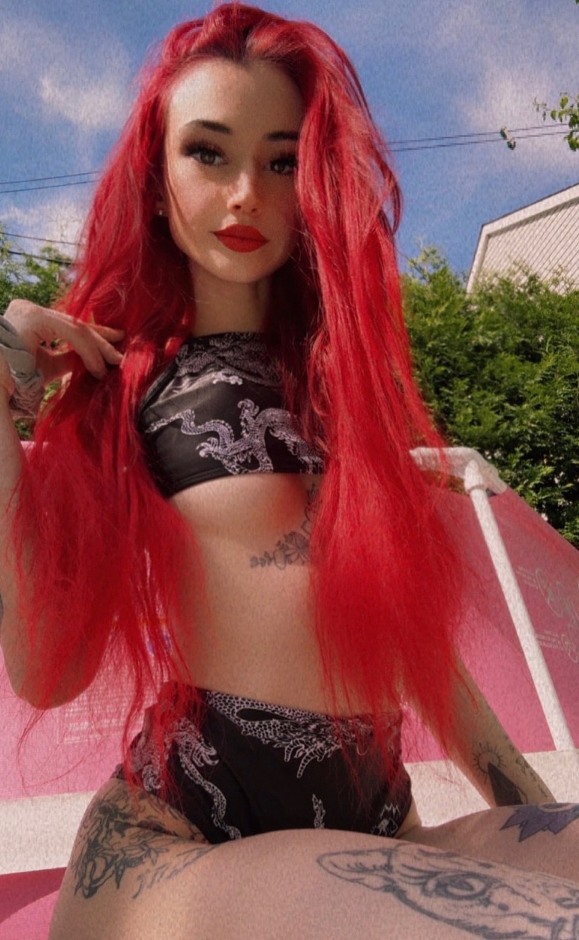 black and white bed linen