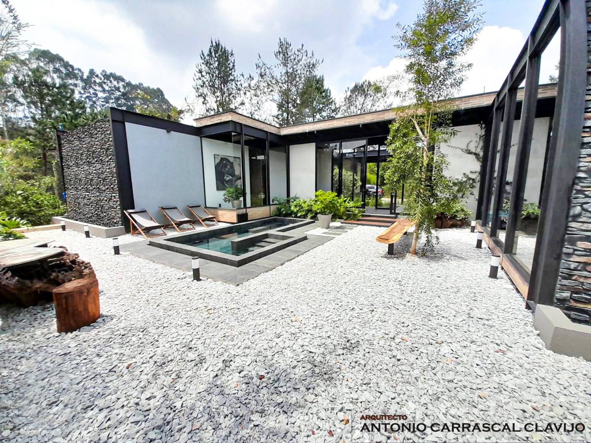 black and white bed linen