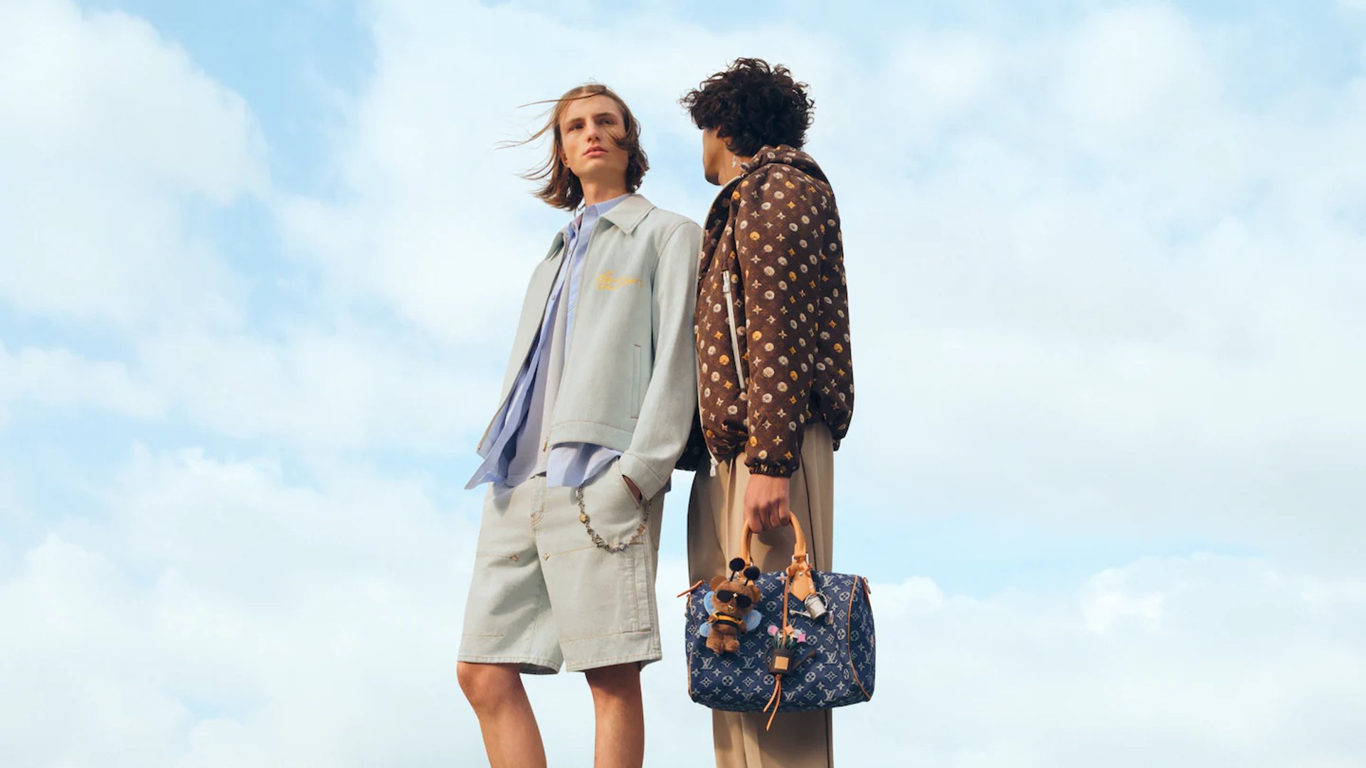 black and white bed linen