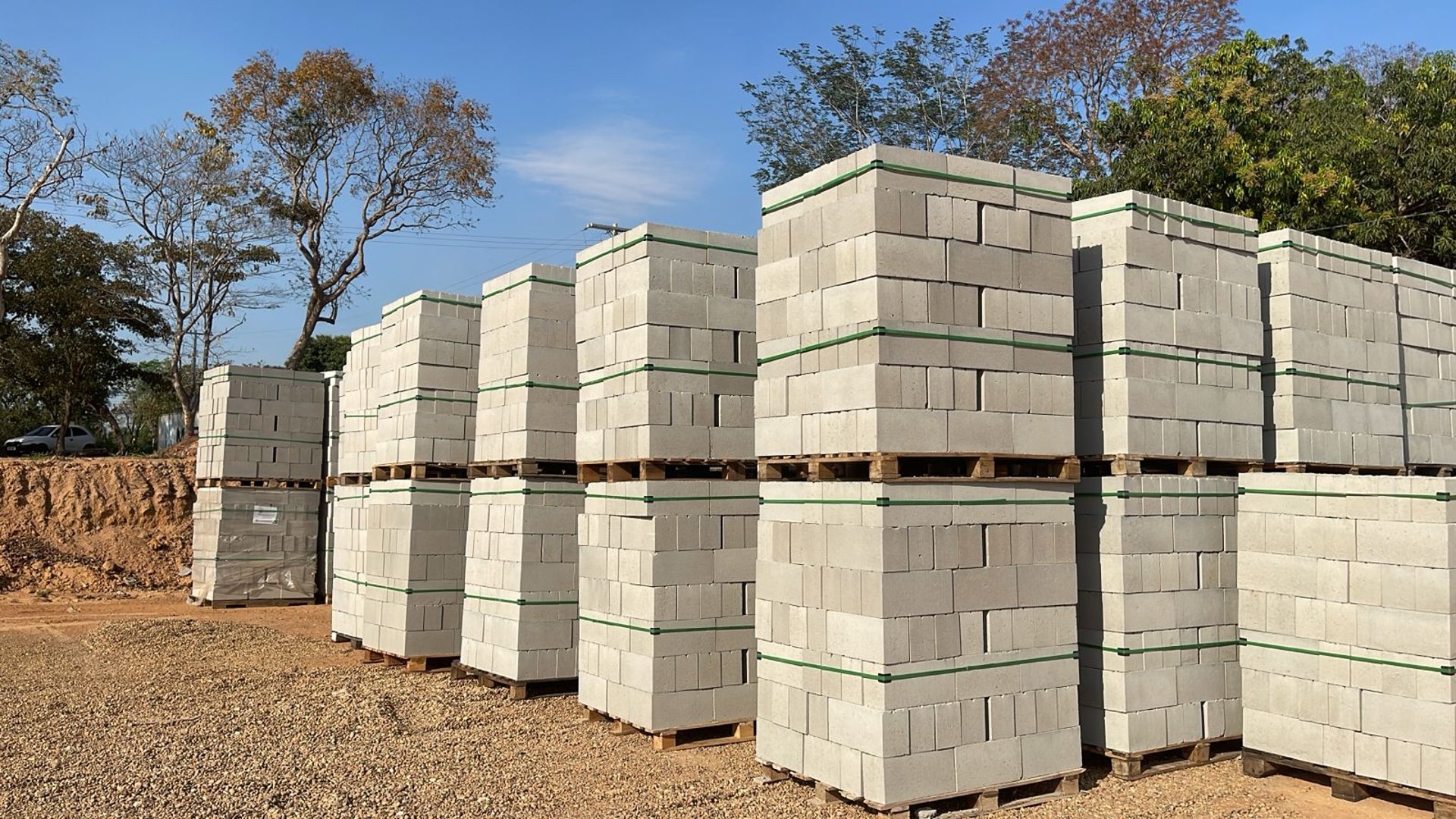 Blocos de concreto em Cuiaba