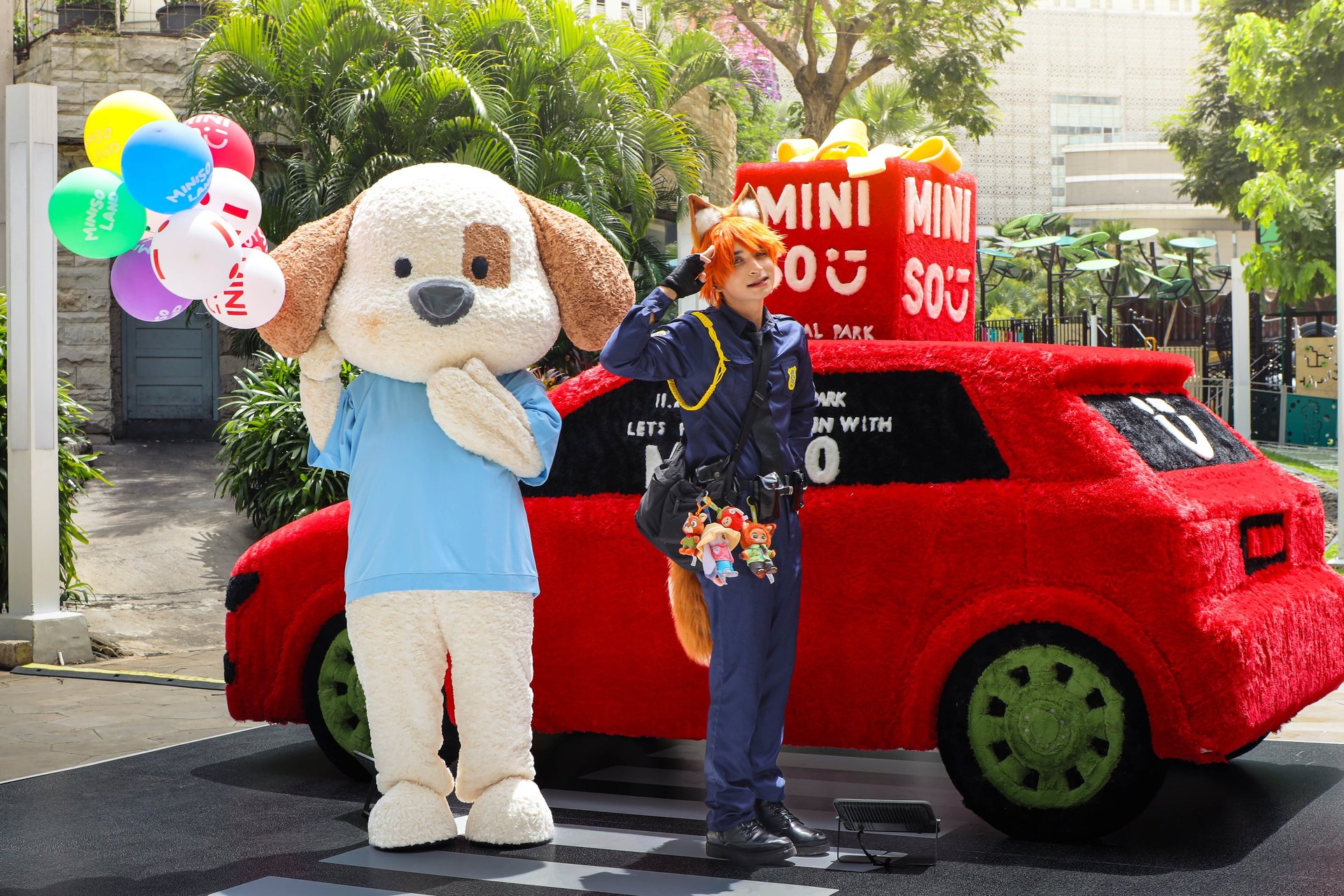 an abstract photo of a curved building with a blue sky in the background