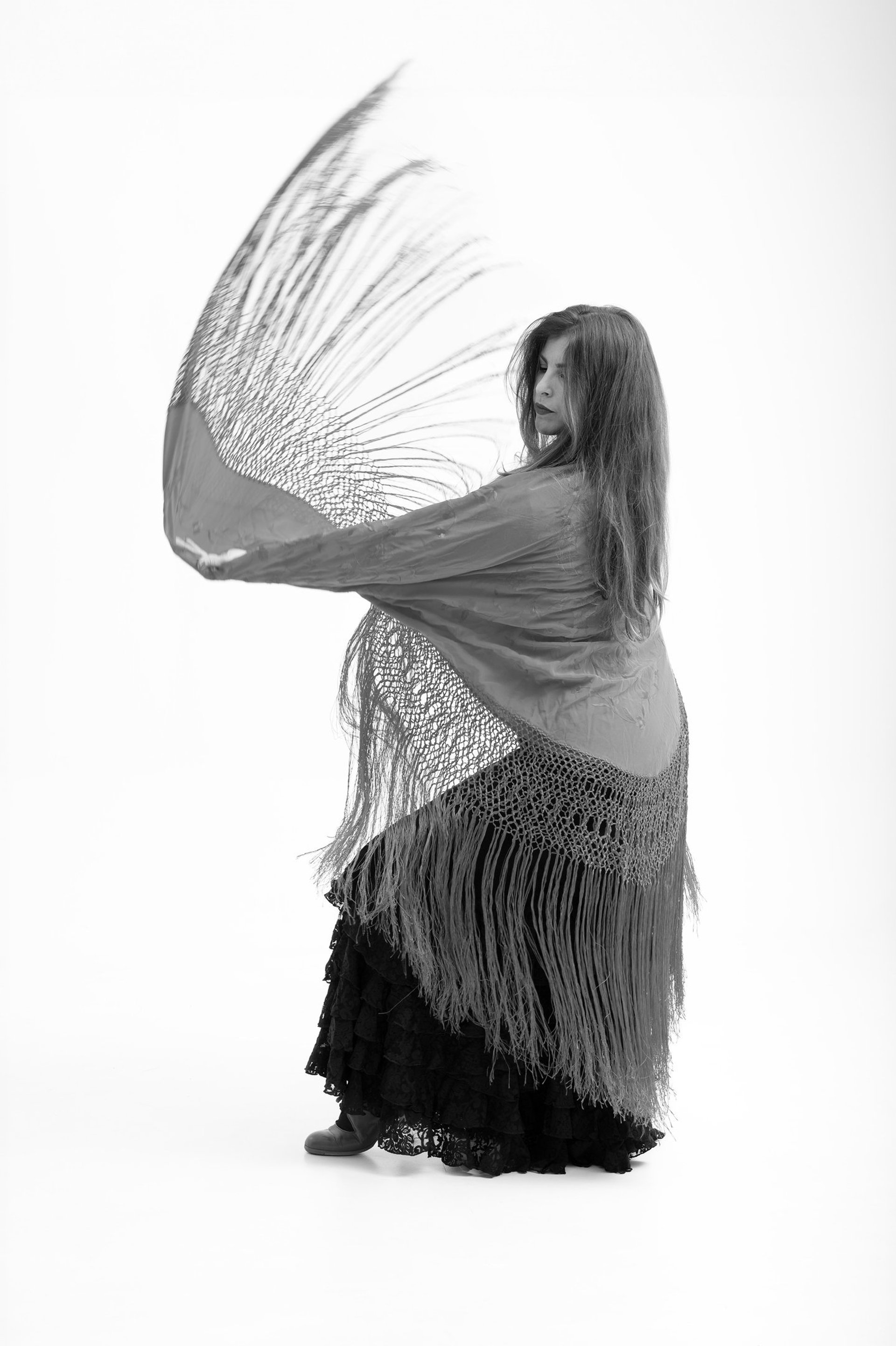 gray computer monitor