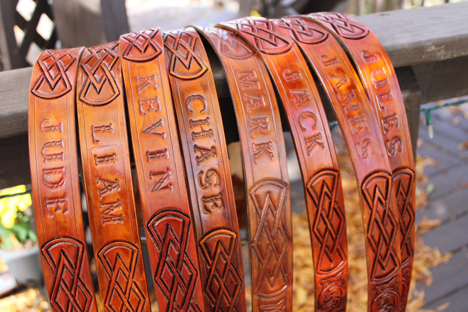 black and white bed linen