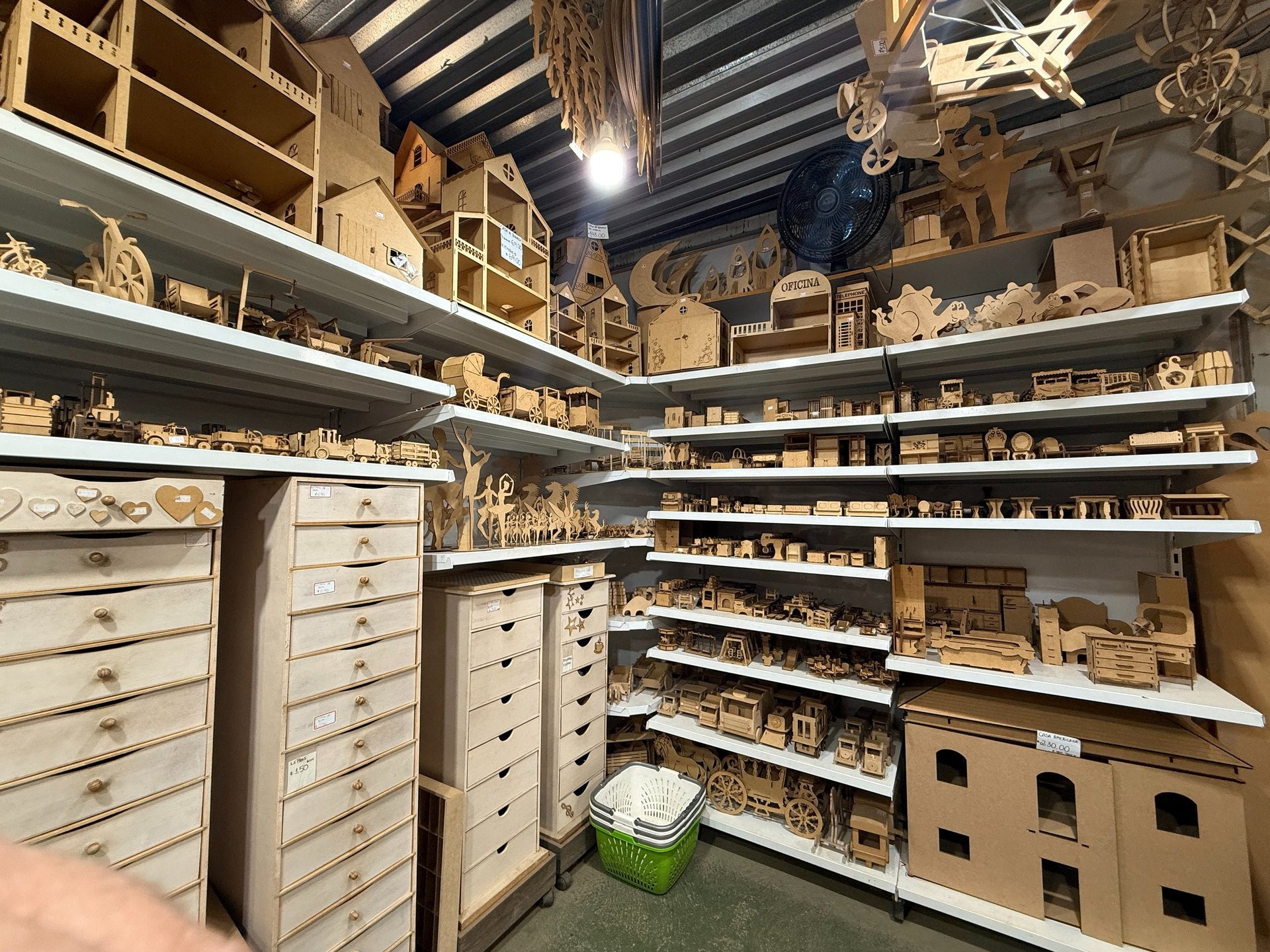 black and brown leather padded tub sofa