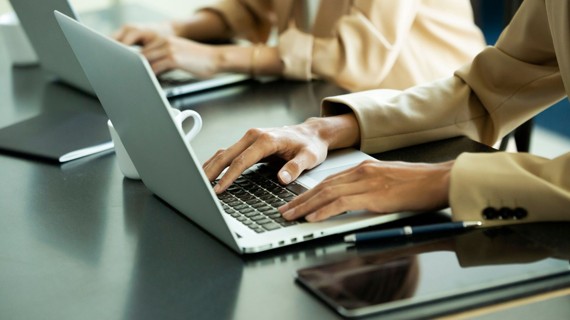 black and brown leather padded tub sofa