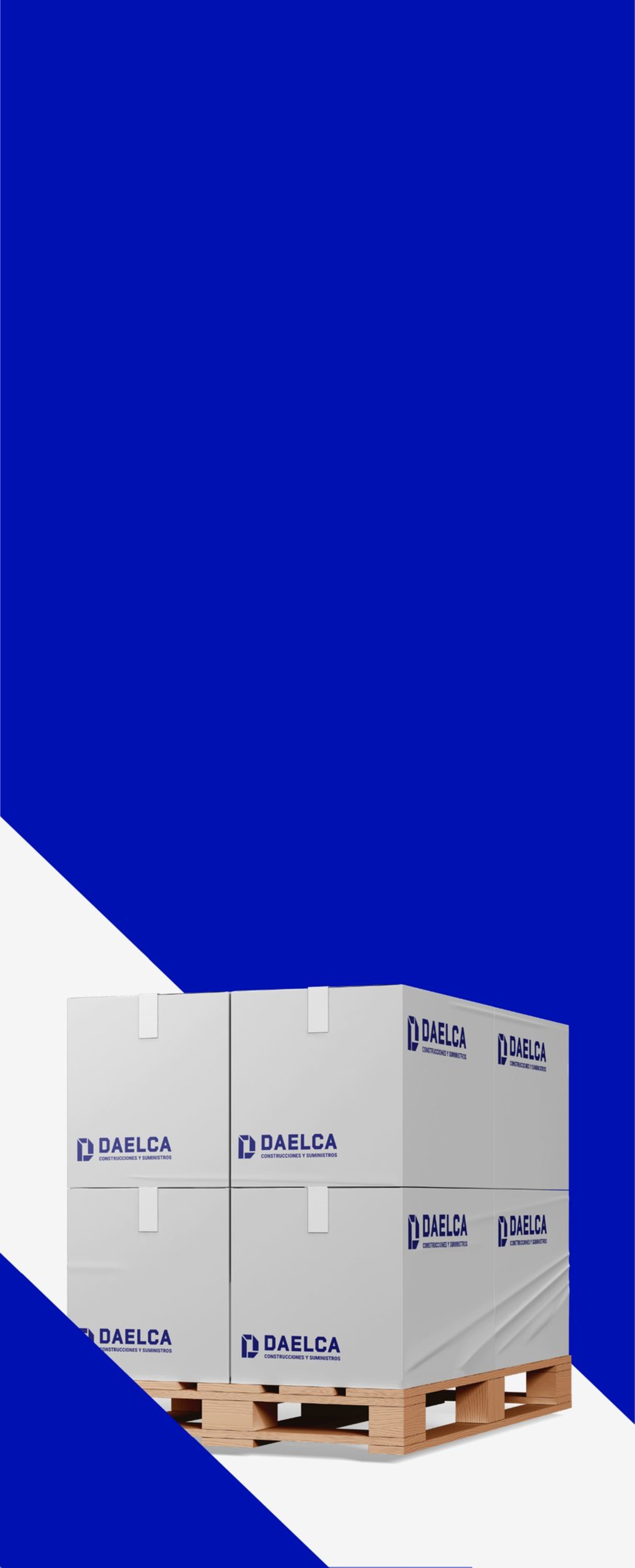 Tres ingenieros especialistas de DAELCA revisando planos técnicos de un proyecto industrial