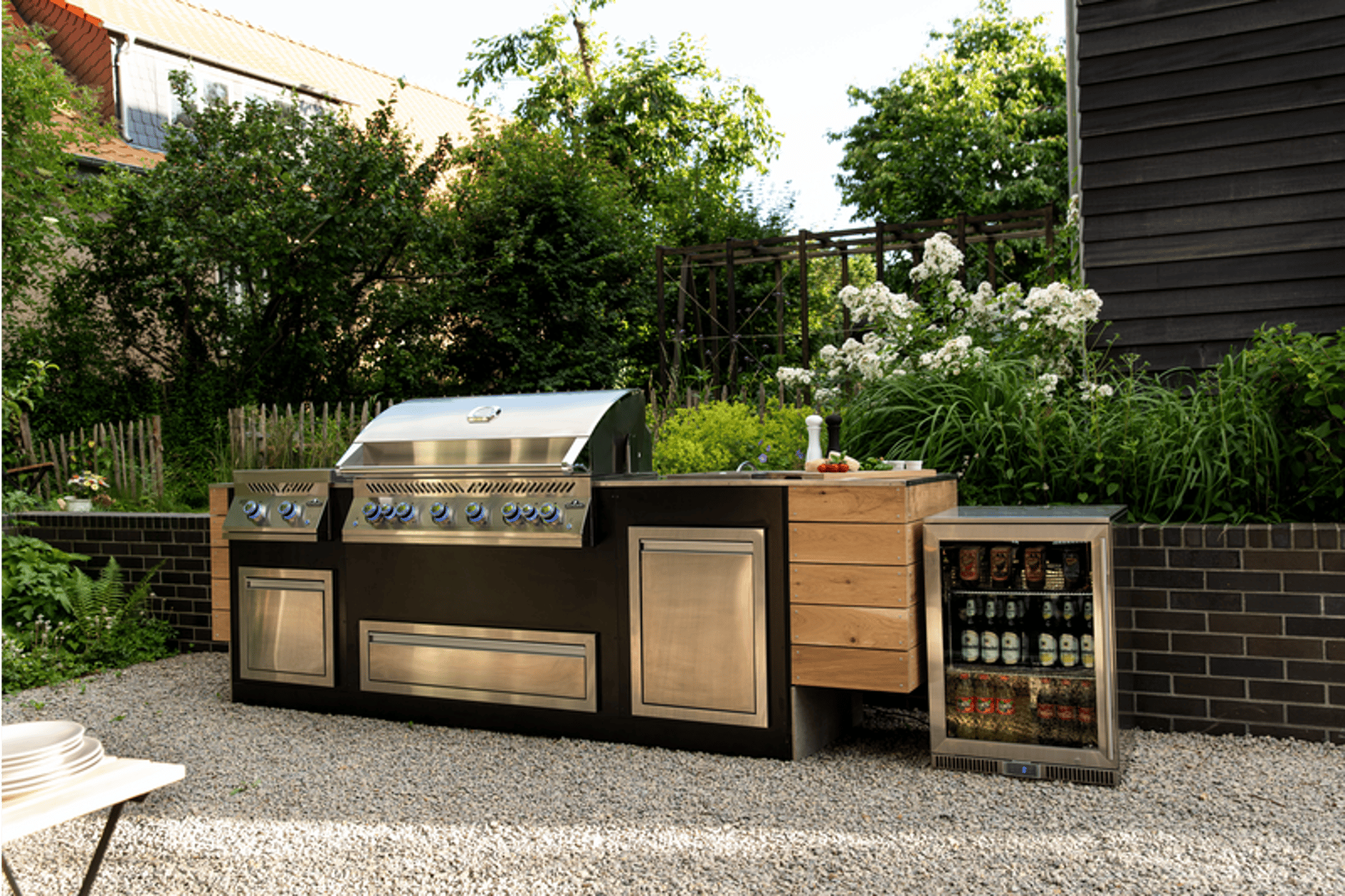 an abstract photo of a curved building with a blue sky in the background