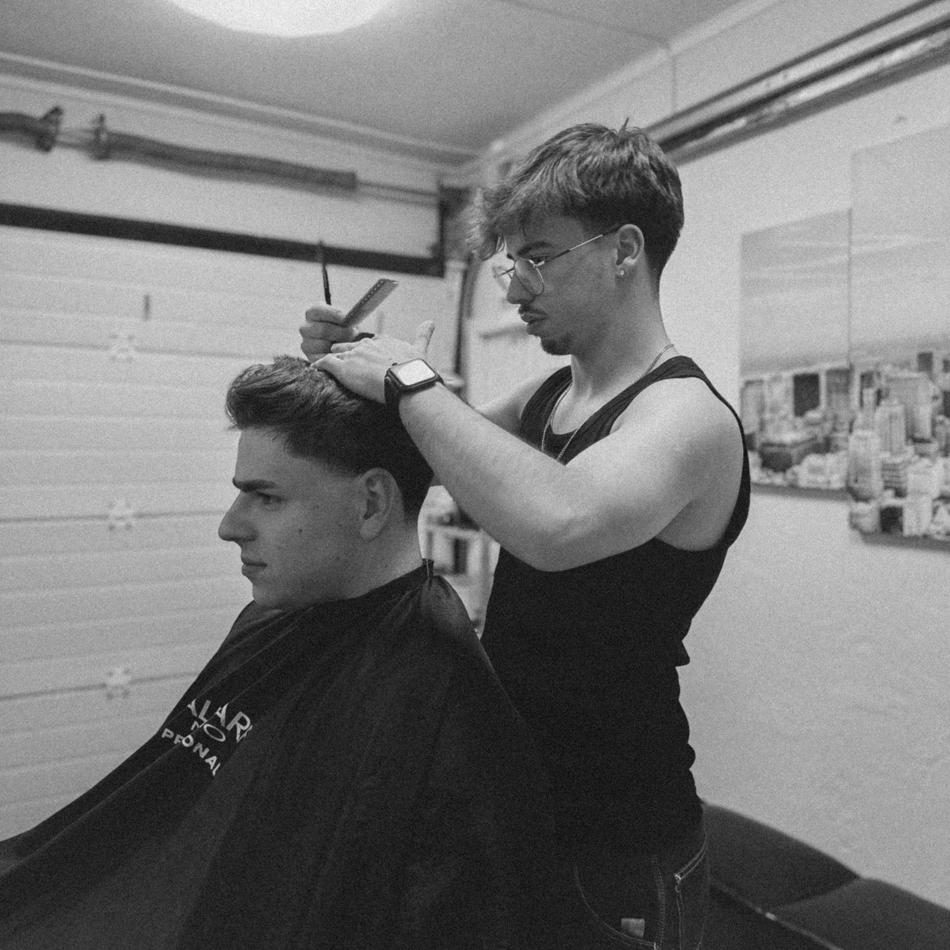 black and white bed linen