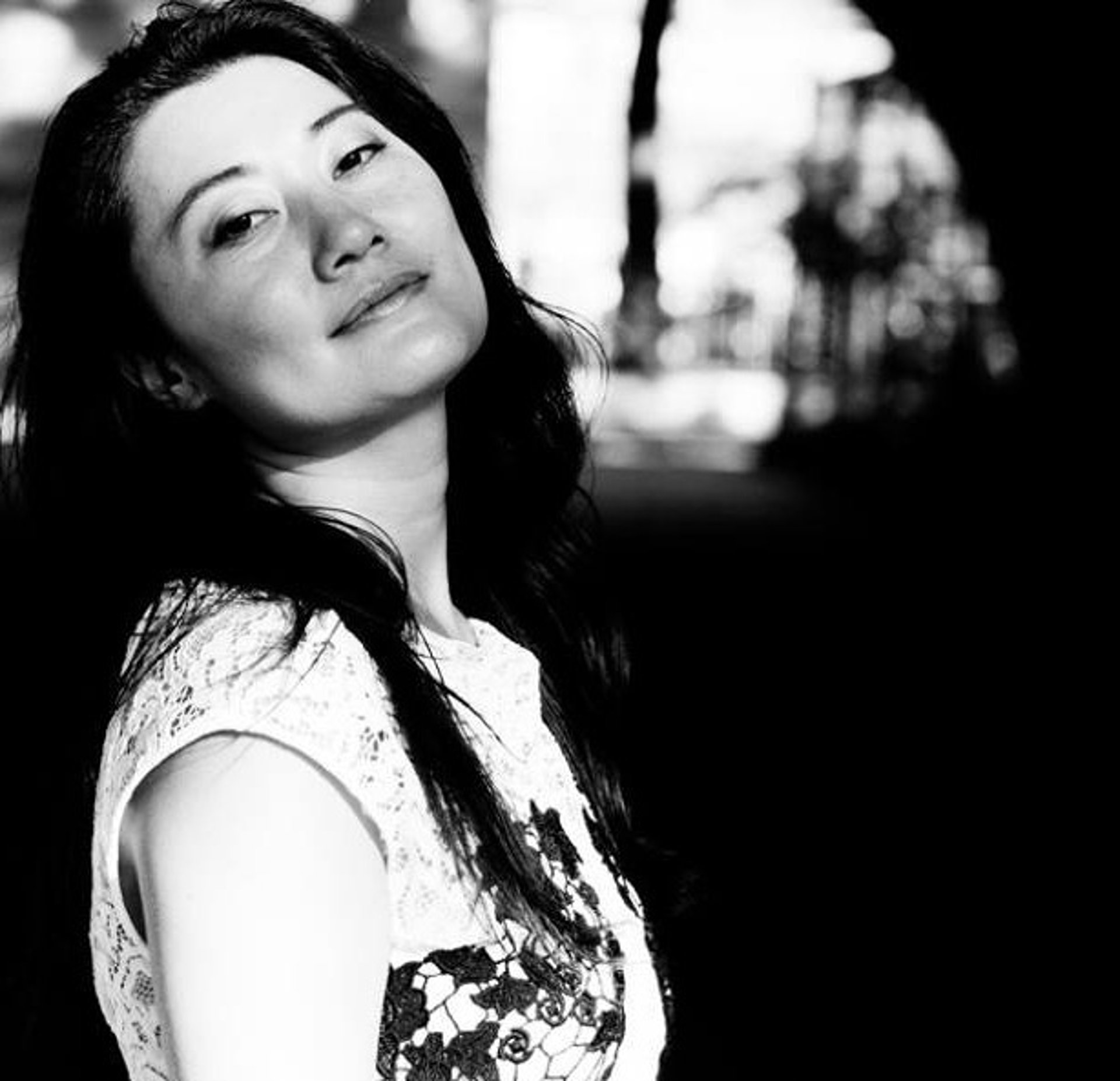 black and white bed linen