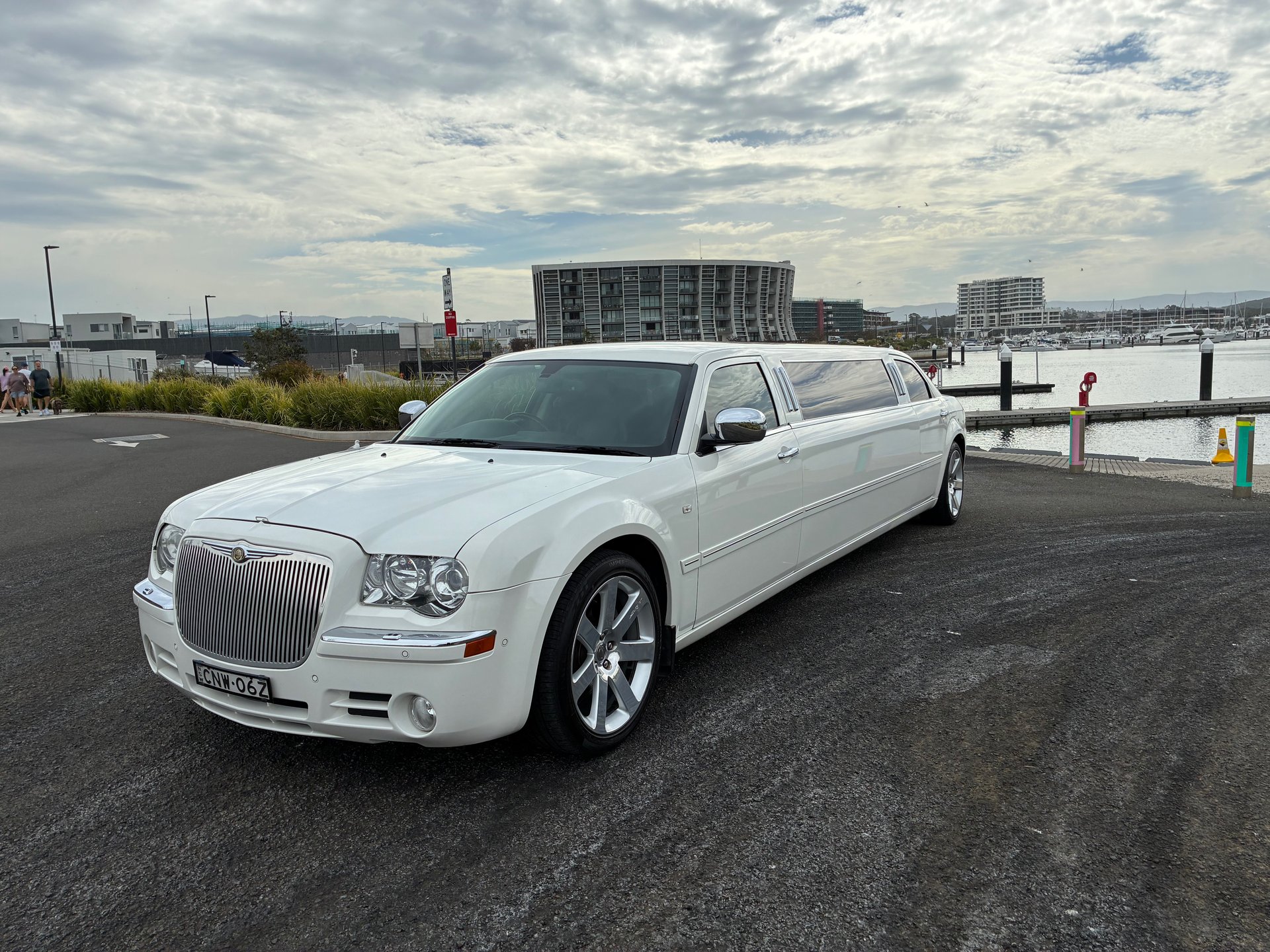 black and white bed linen