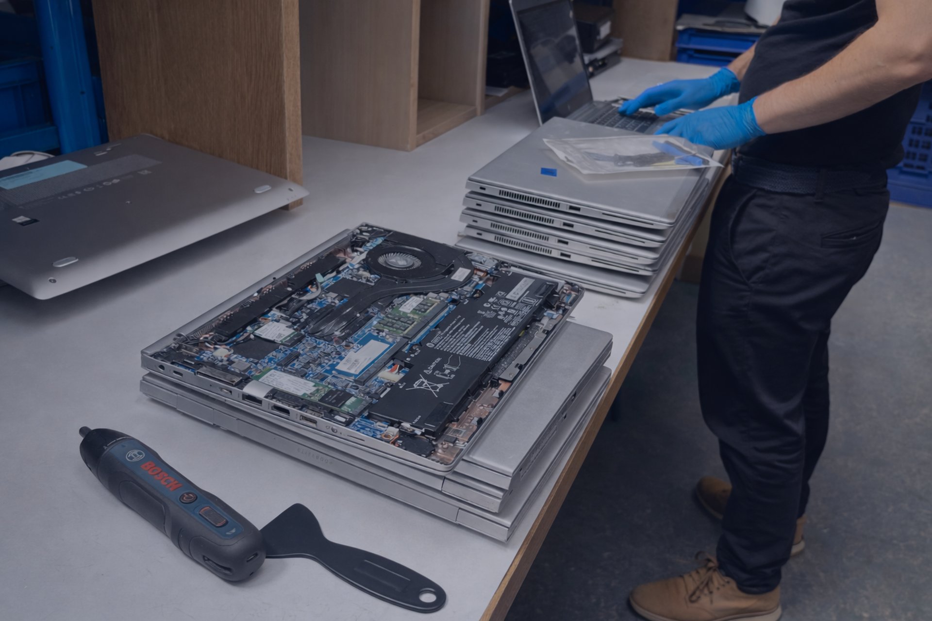 black and green computer motherboard