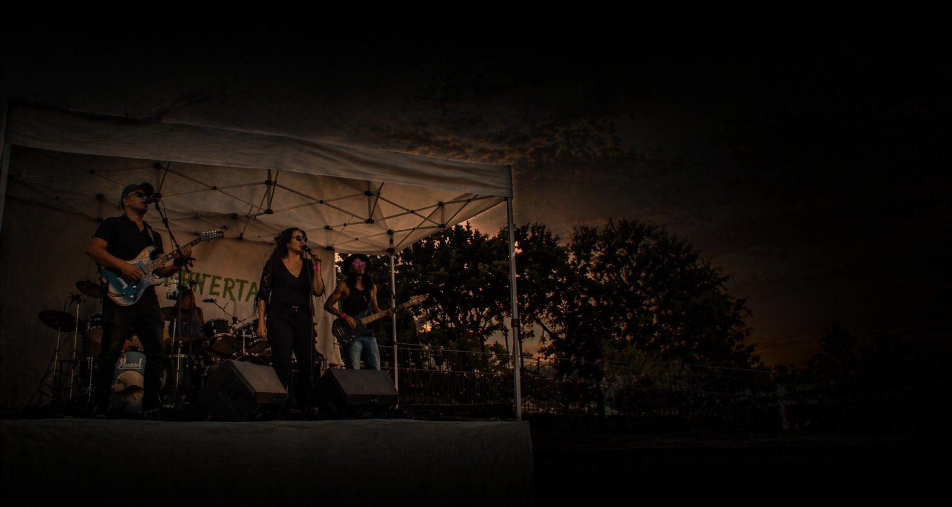 Kerikeri event - live band at the old packhouse