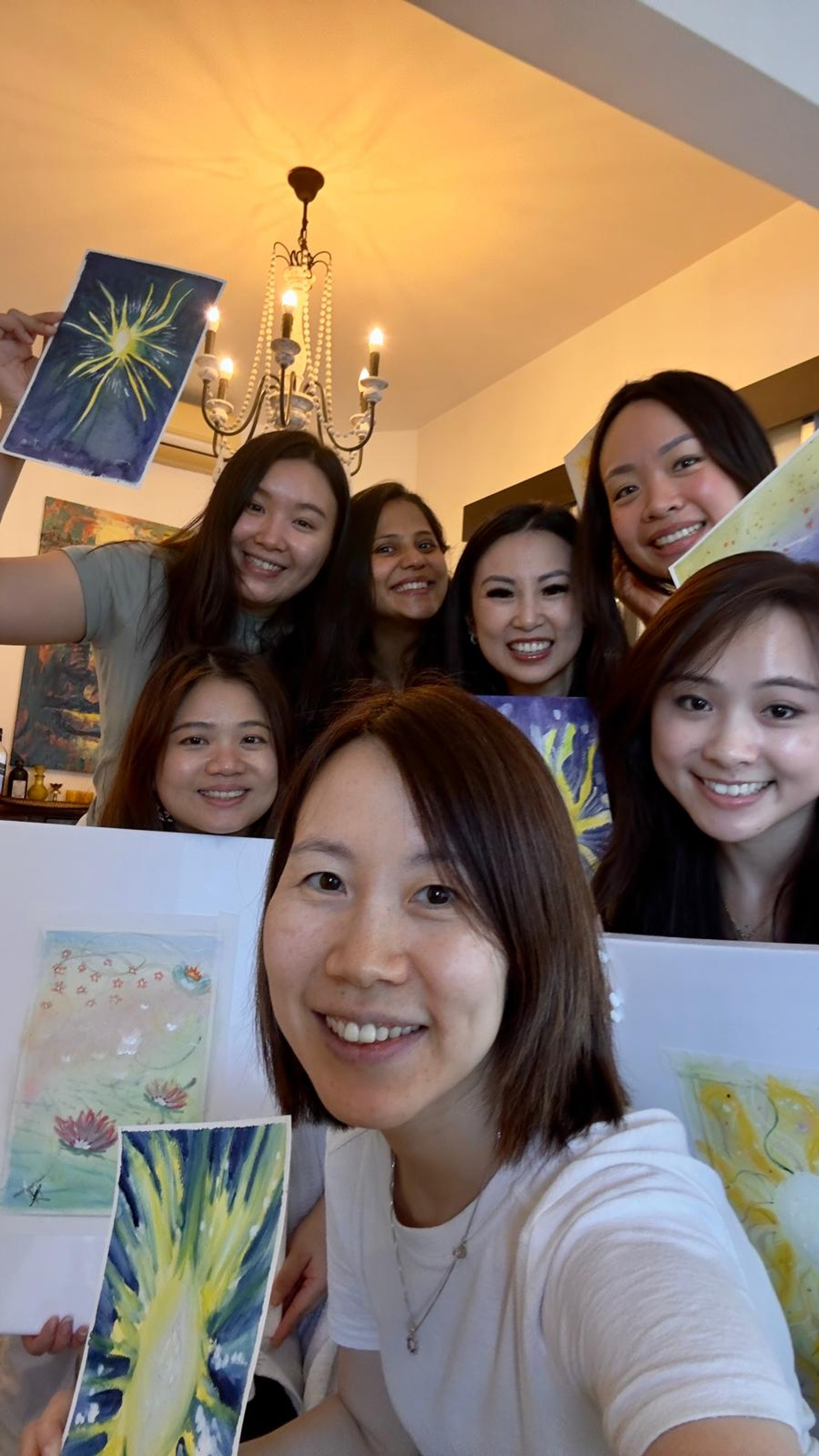 gray computer monitor