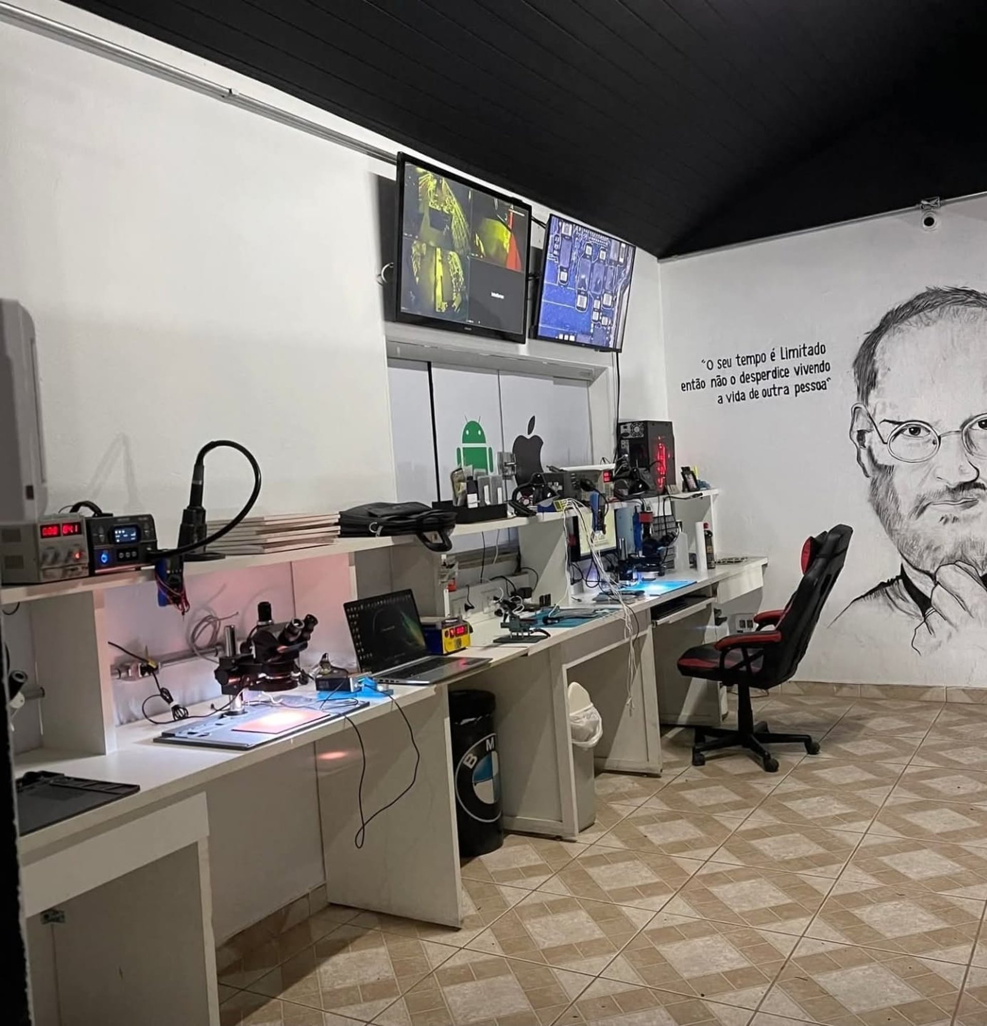 black and brown leather padded tub sofa