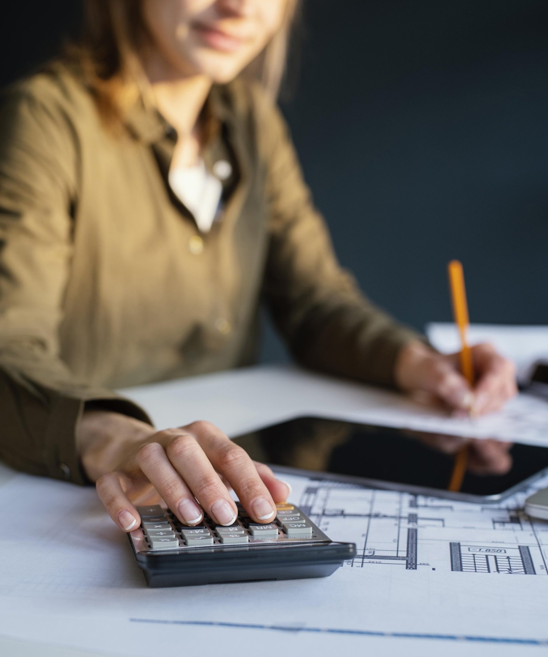 black and brown leather padded tub sofa