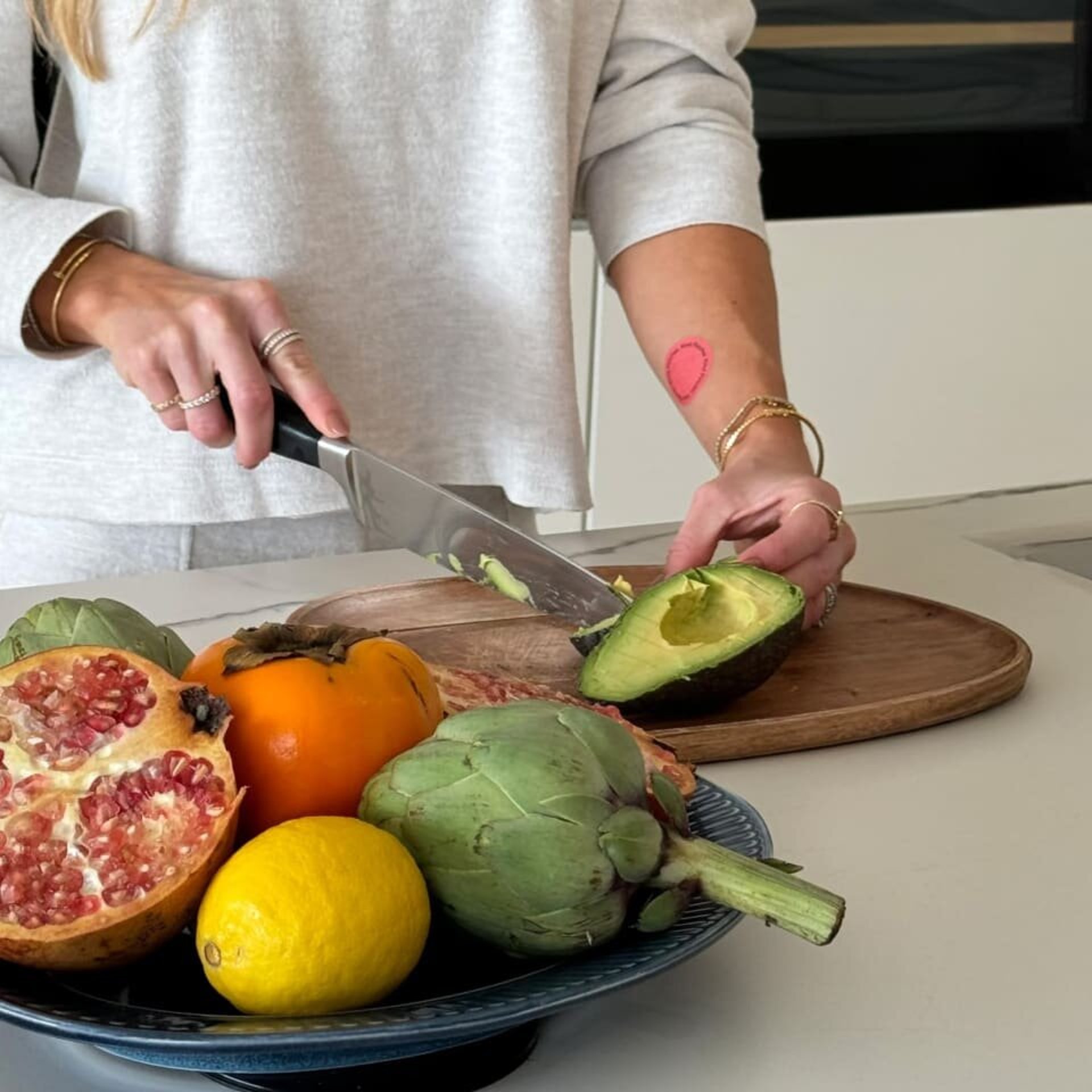 black and white bed linen