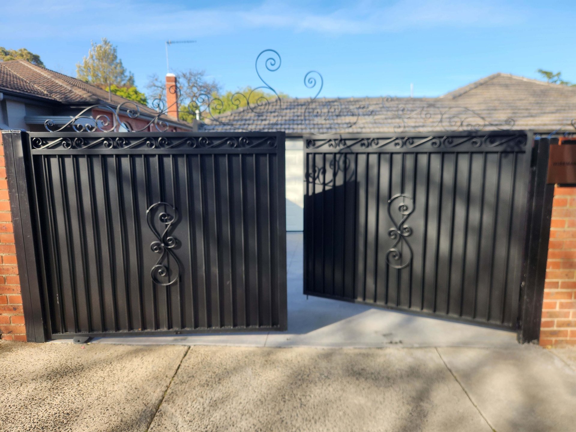 gate