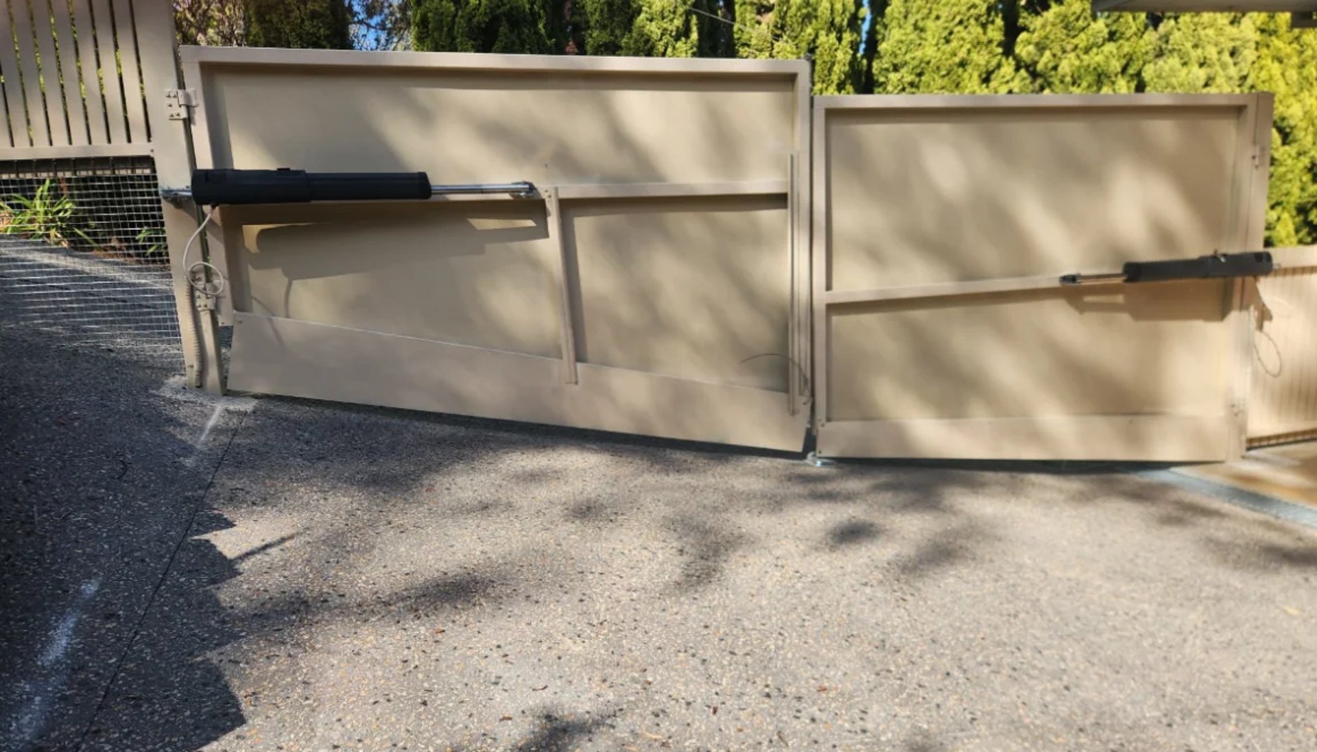 an abstract photo of a curved building with a blue sky in the background