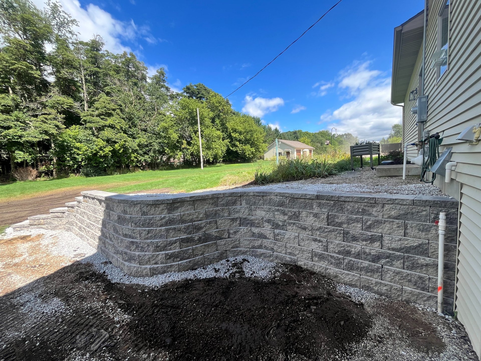 black and white bed linen