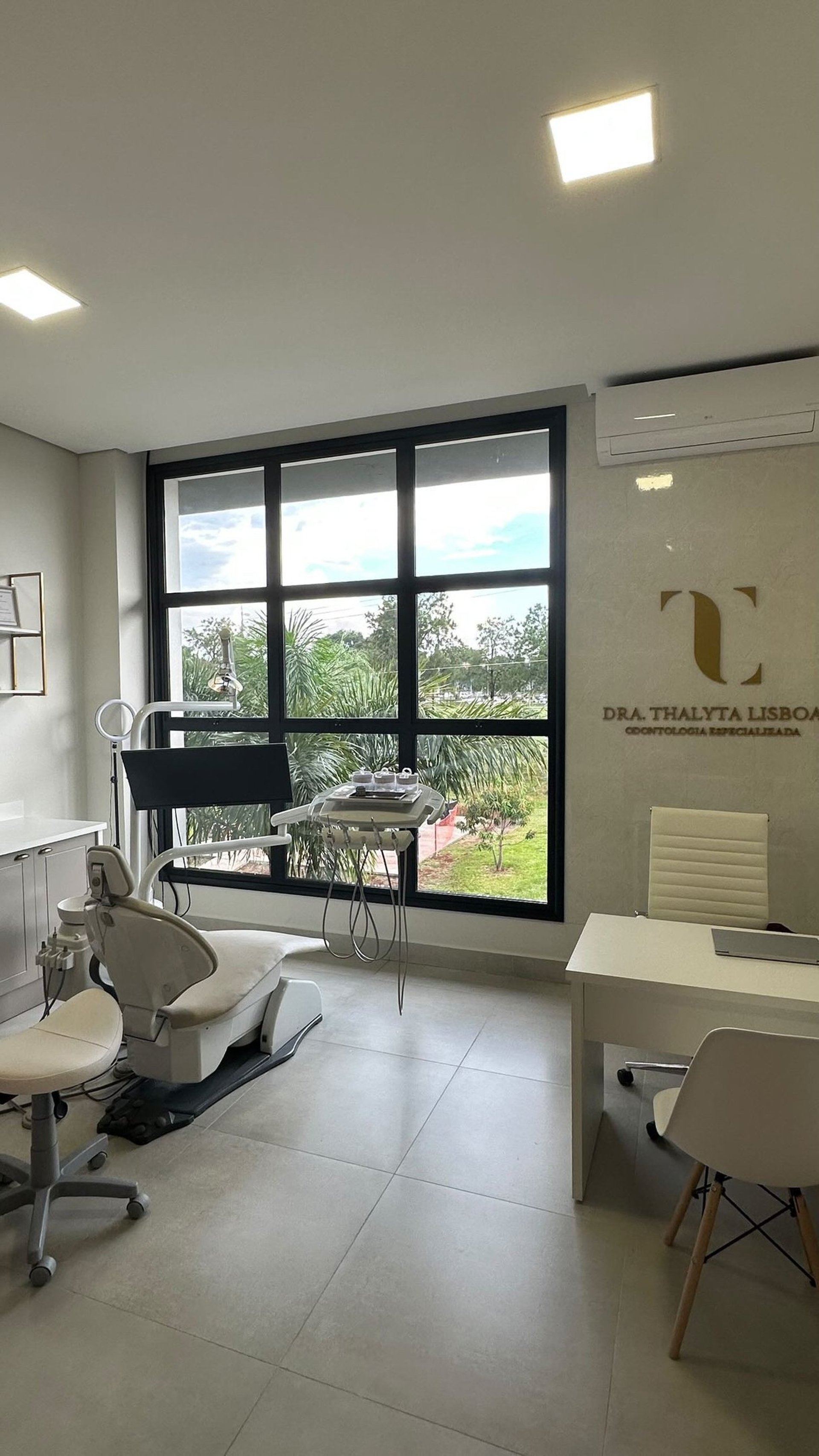black and brown leather padded tub sofa