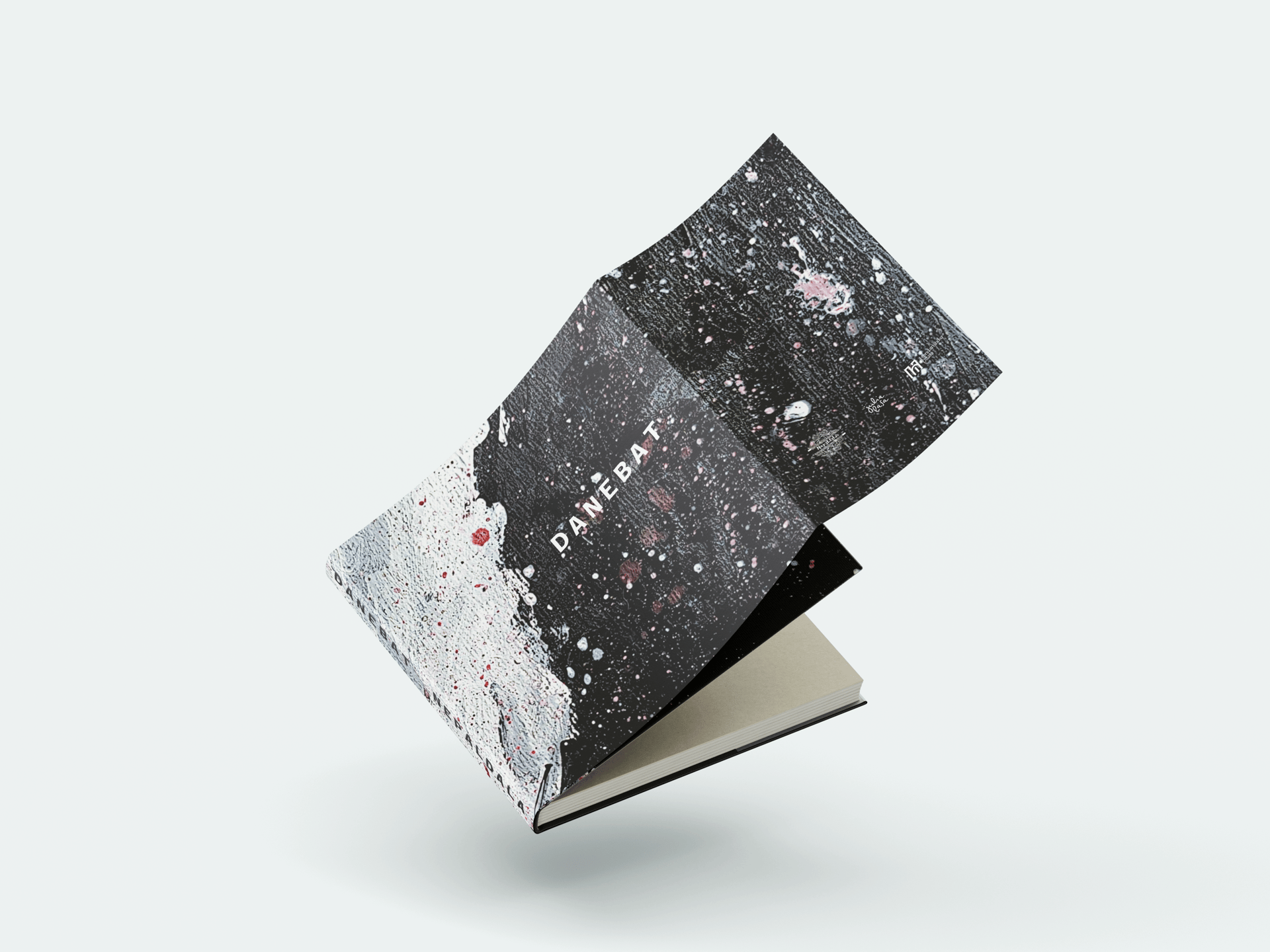 black and white bed linen