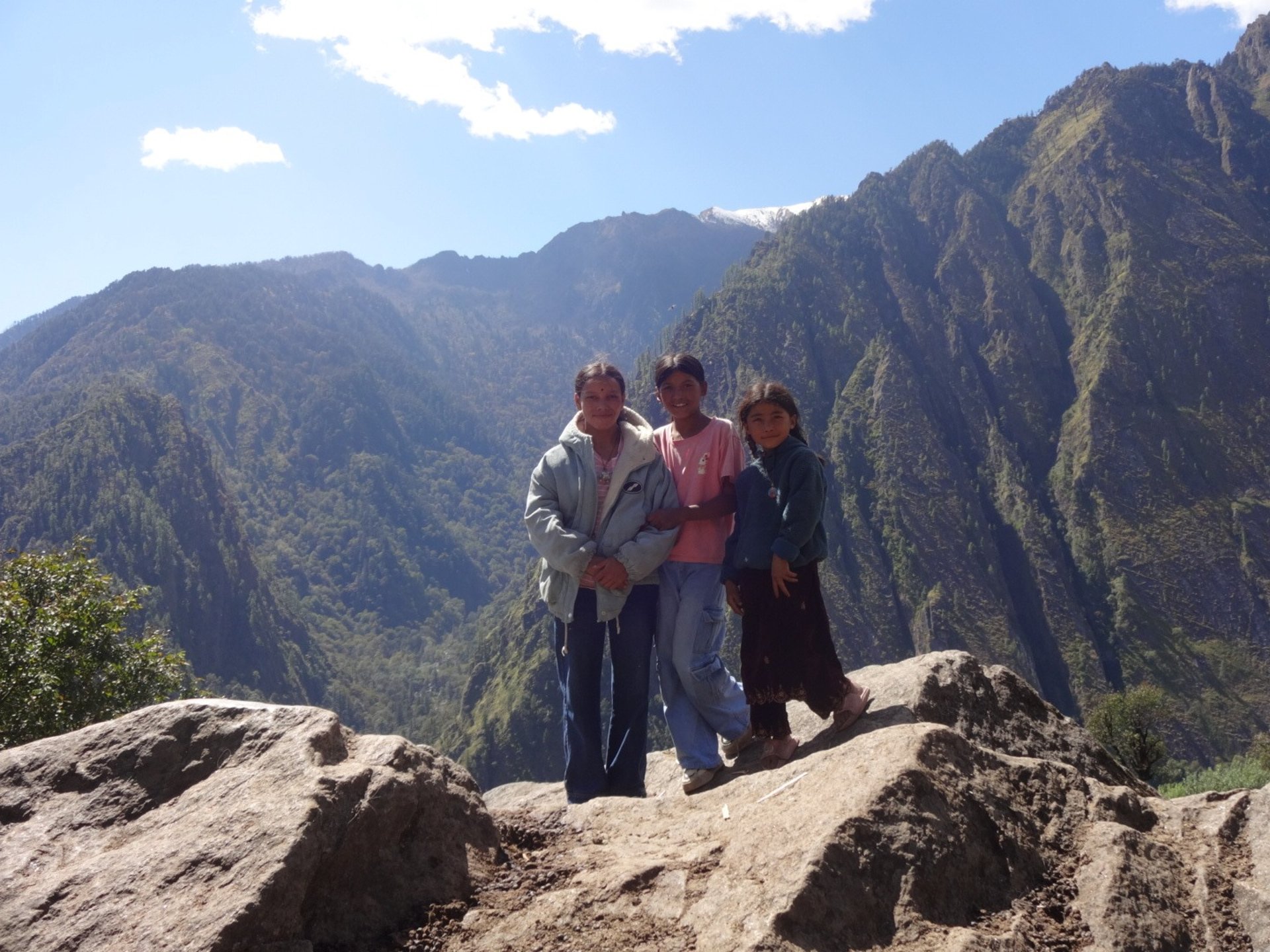 an abstract photo of a curved building with a blue sky in the background