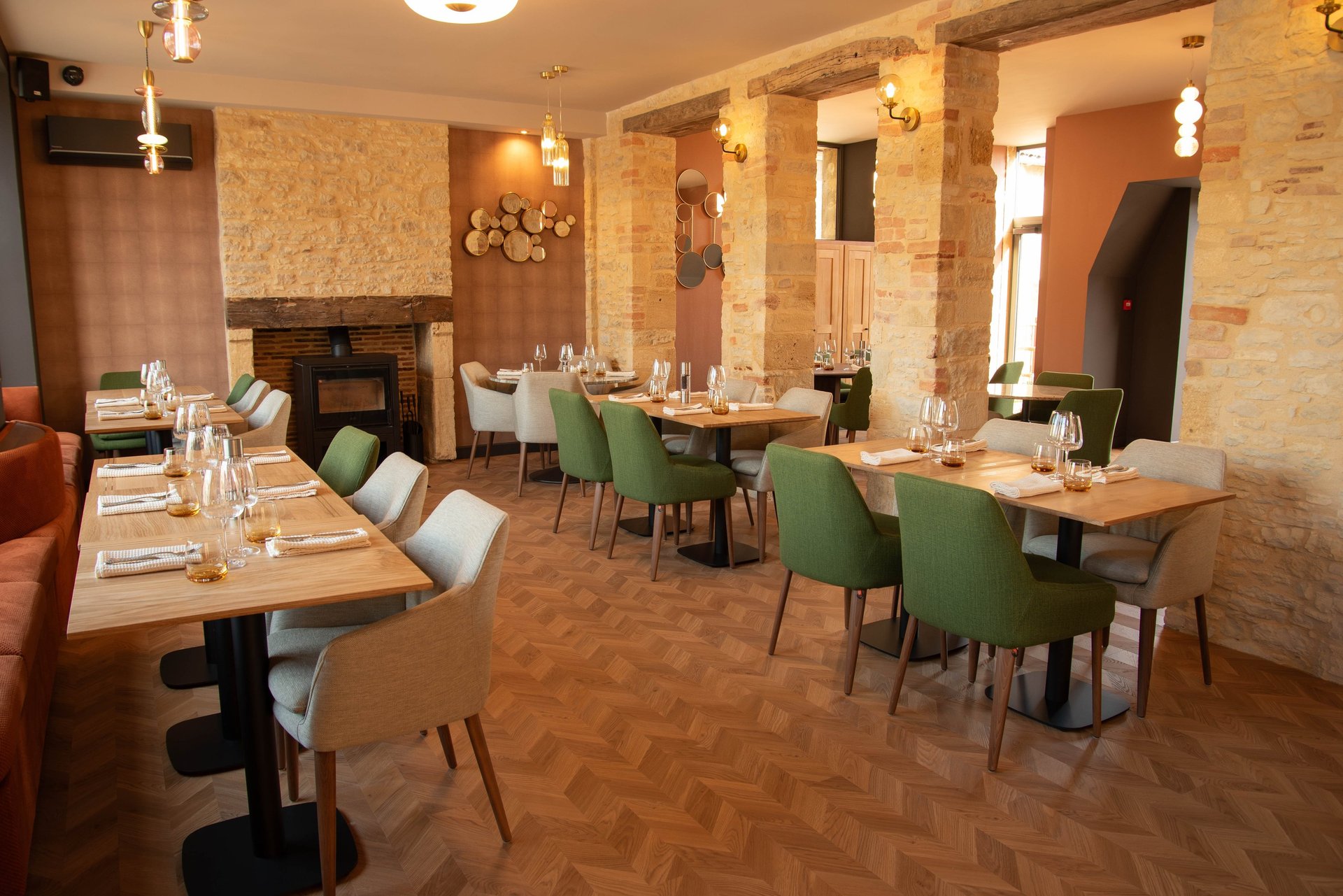 brown and gray concrete store