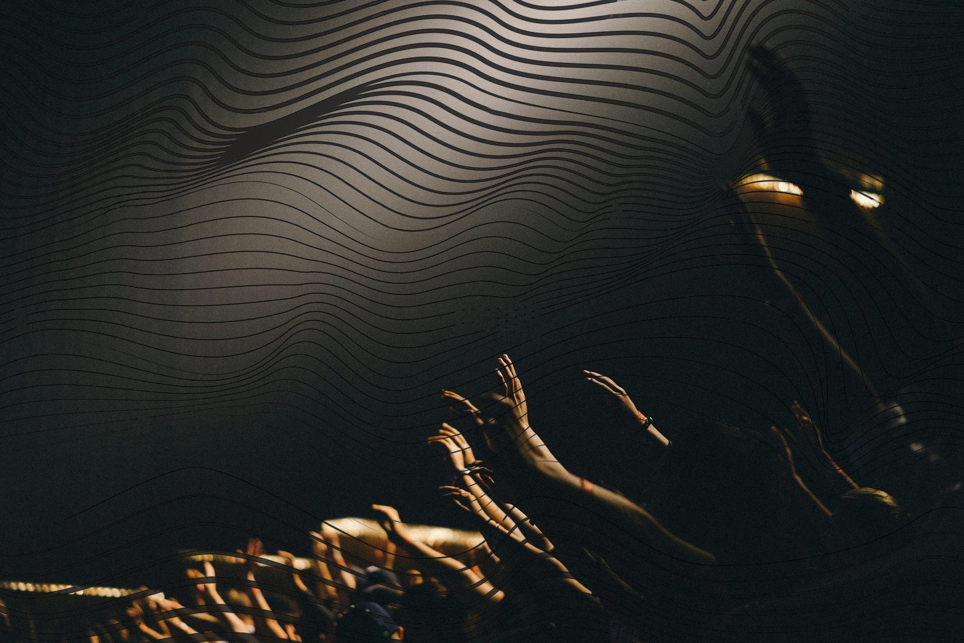 black and white bed linen