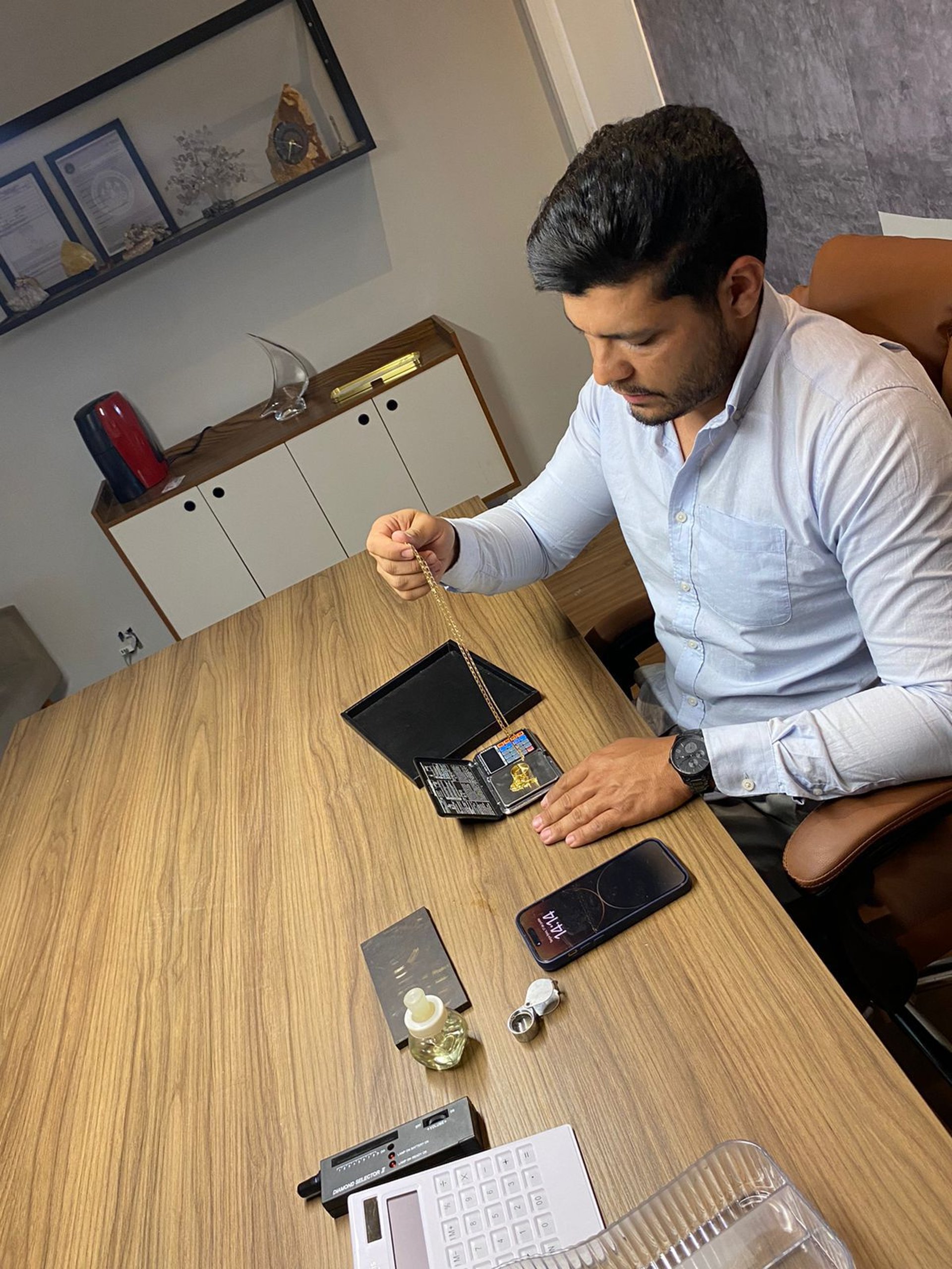 black and brown leather padded tub sofa