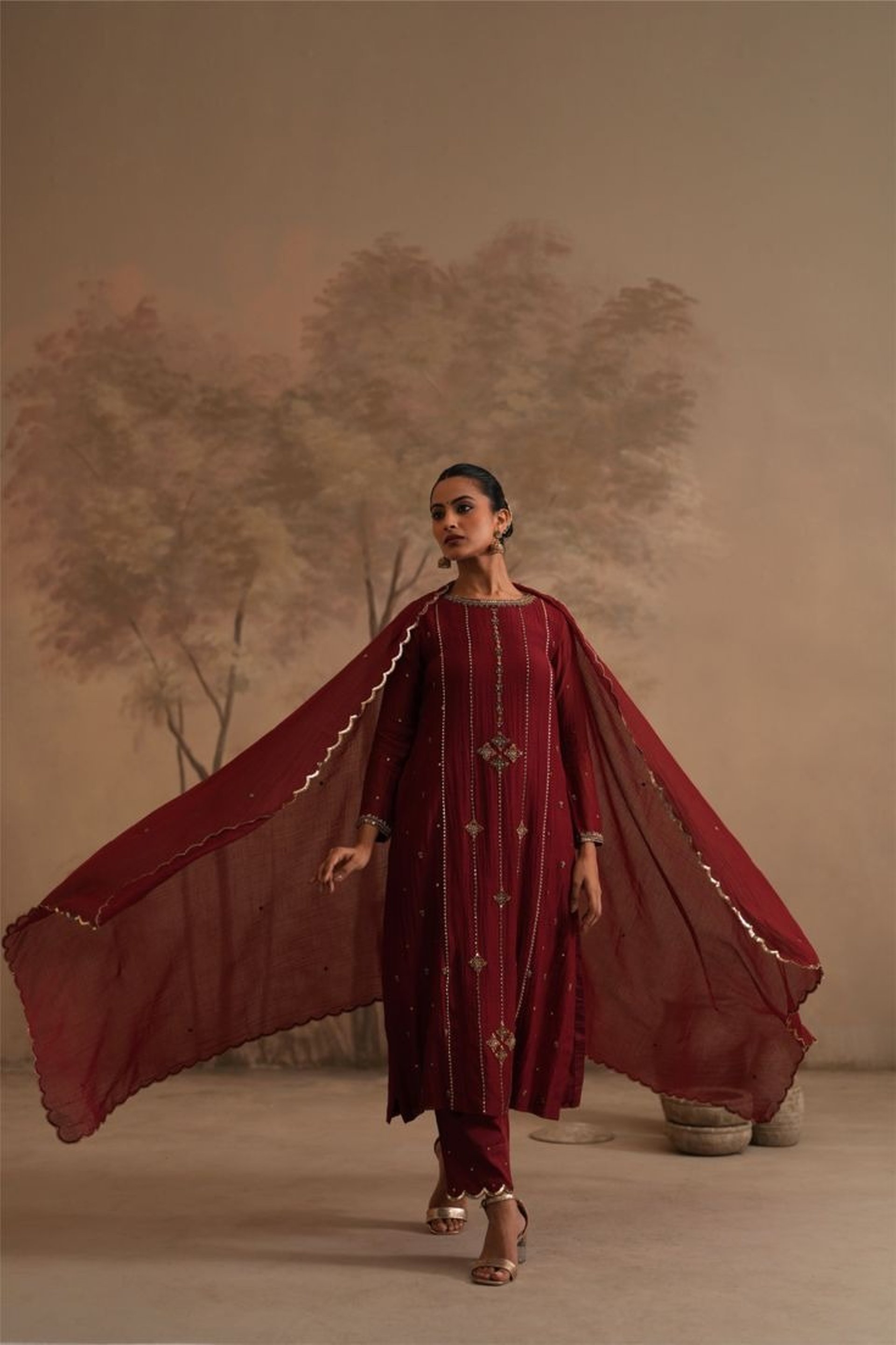 black and white bed linen