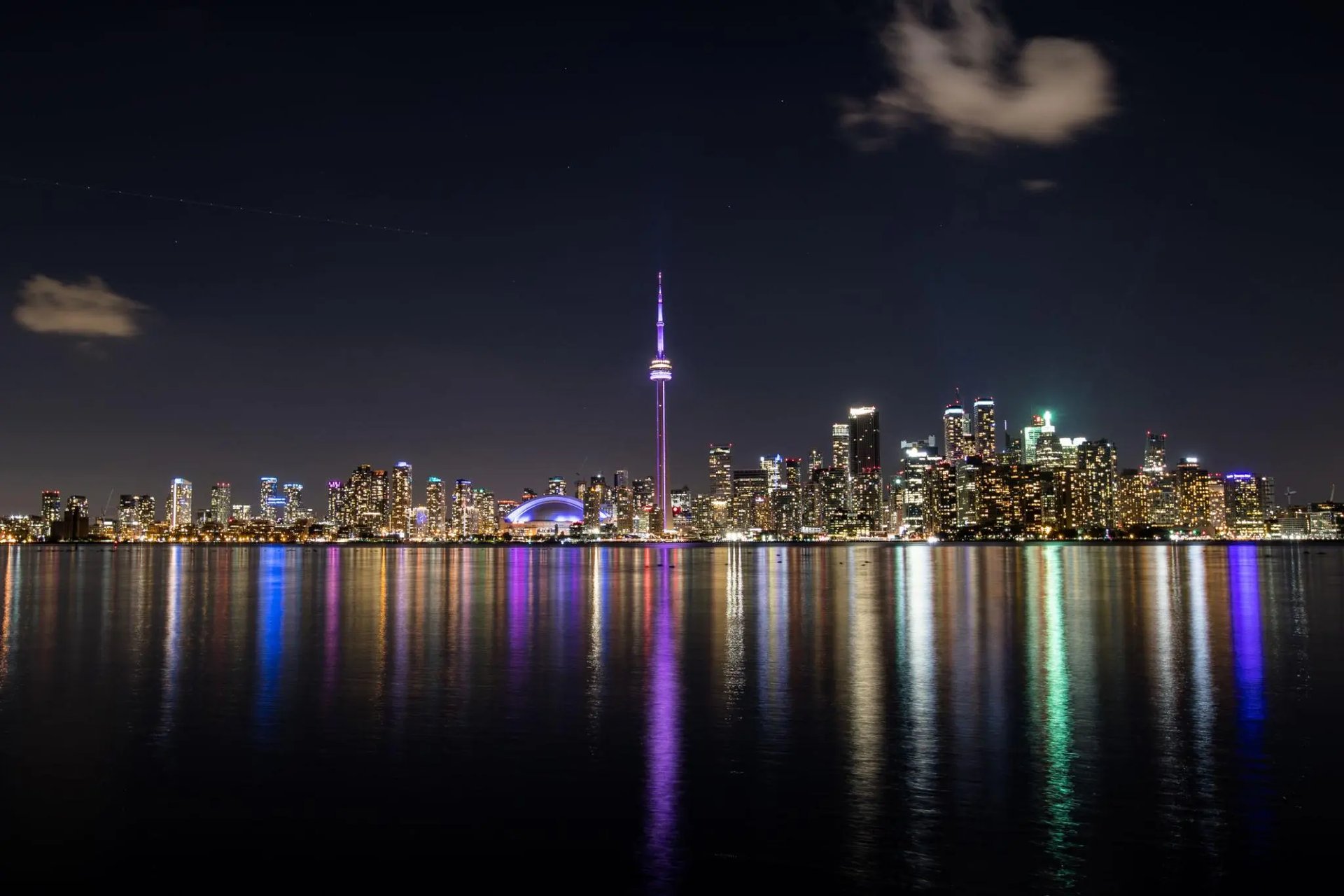 Toronto Ontario landmark served by luxury chauffeur service airport transfers and executive transportation
