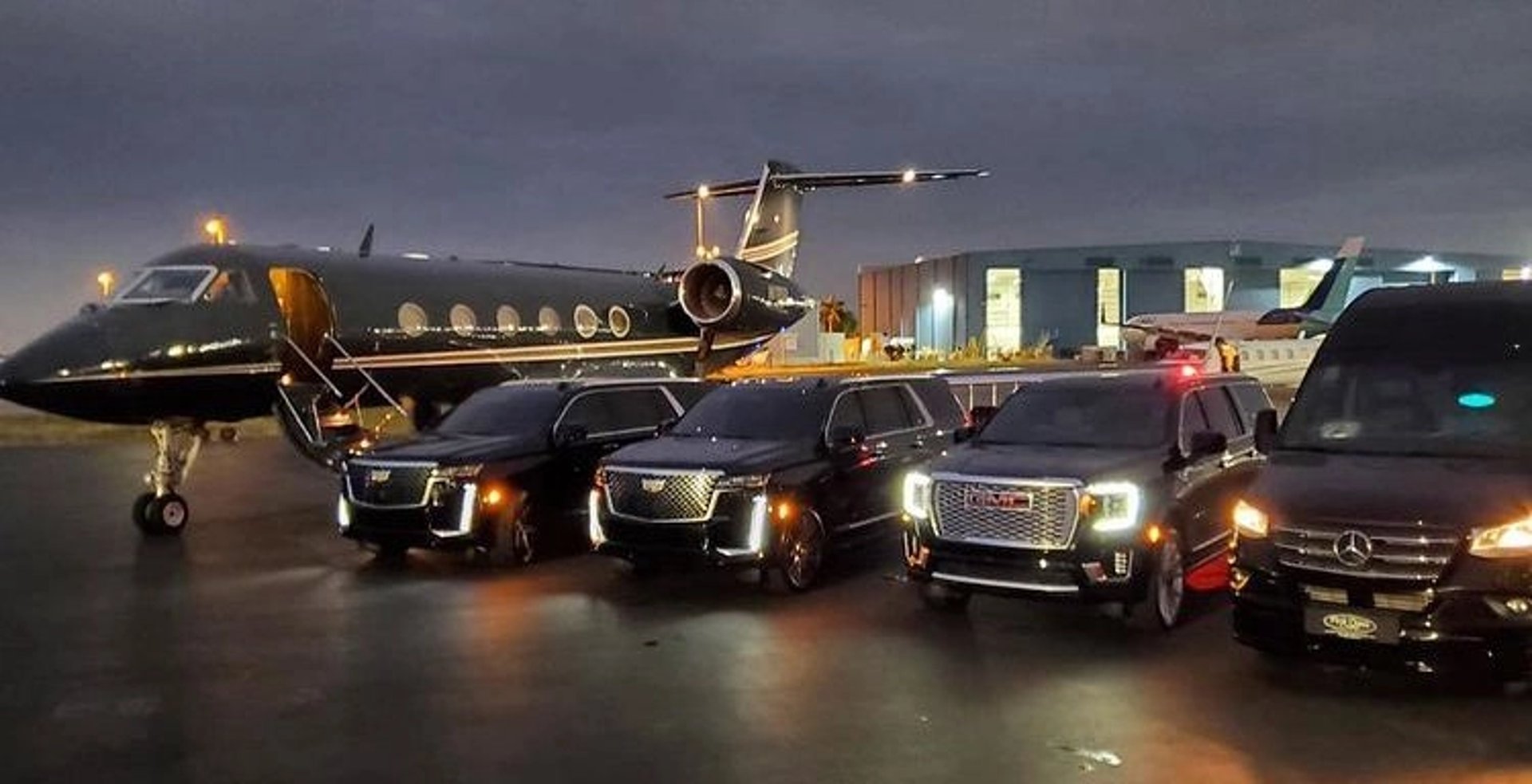 Luxury black car fleet Toronto including premium sedans and SUVs