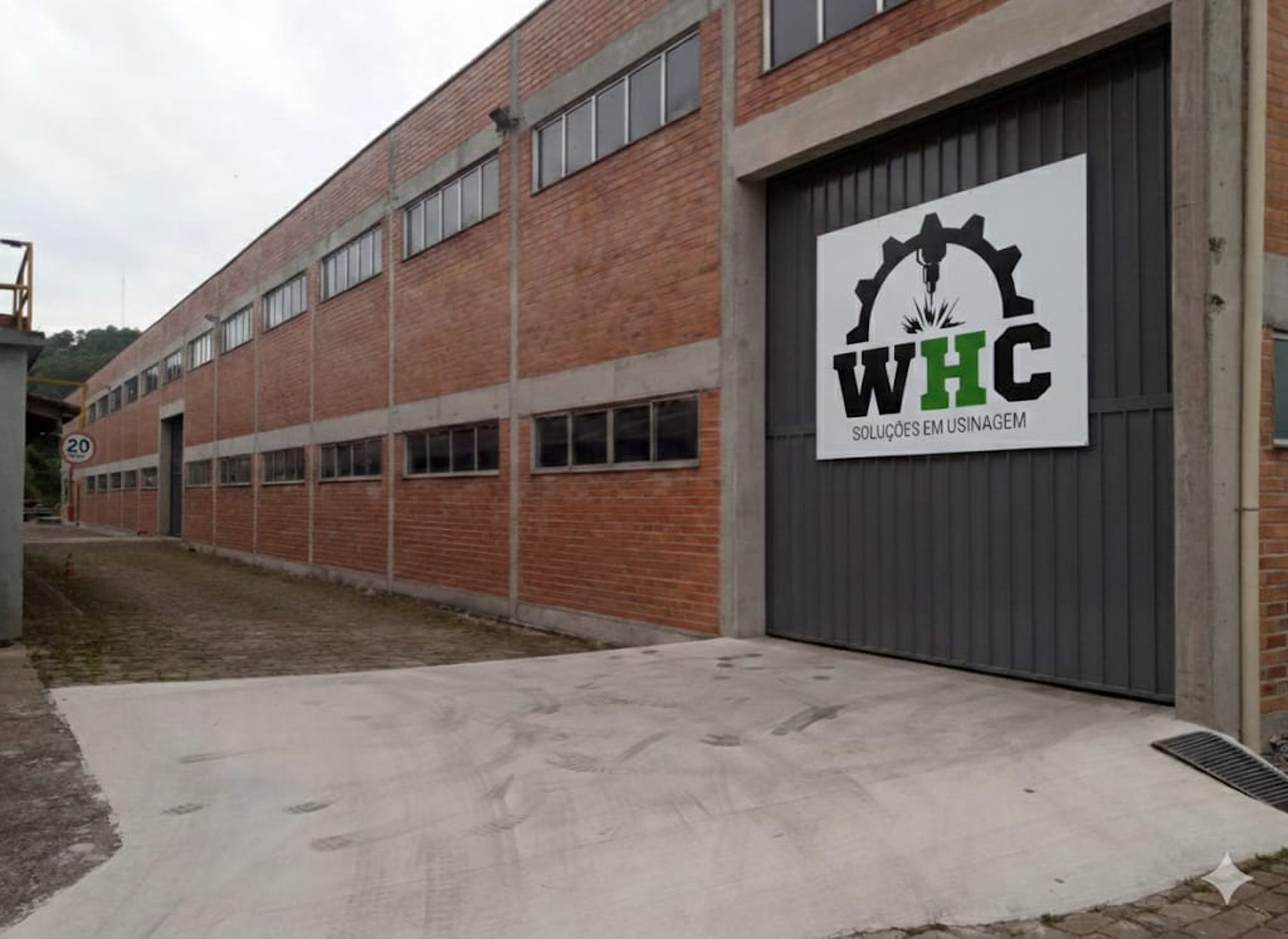 black and brown leather padded tub sofa