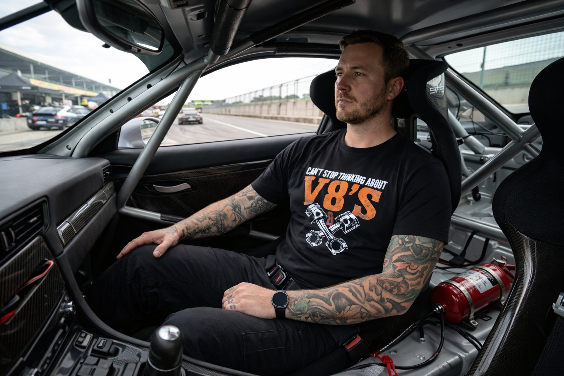 an abstract photo of a curved building with a blue sky in the background
