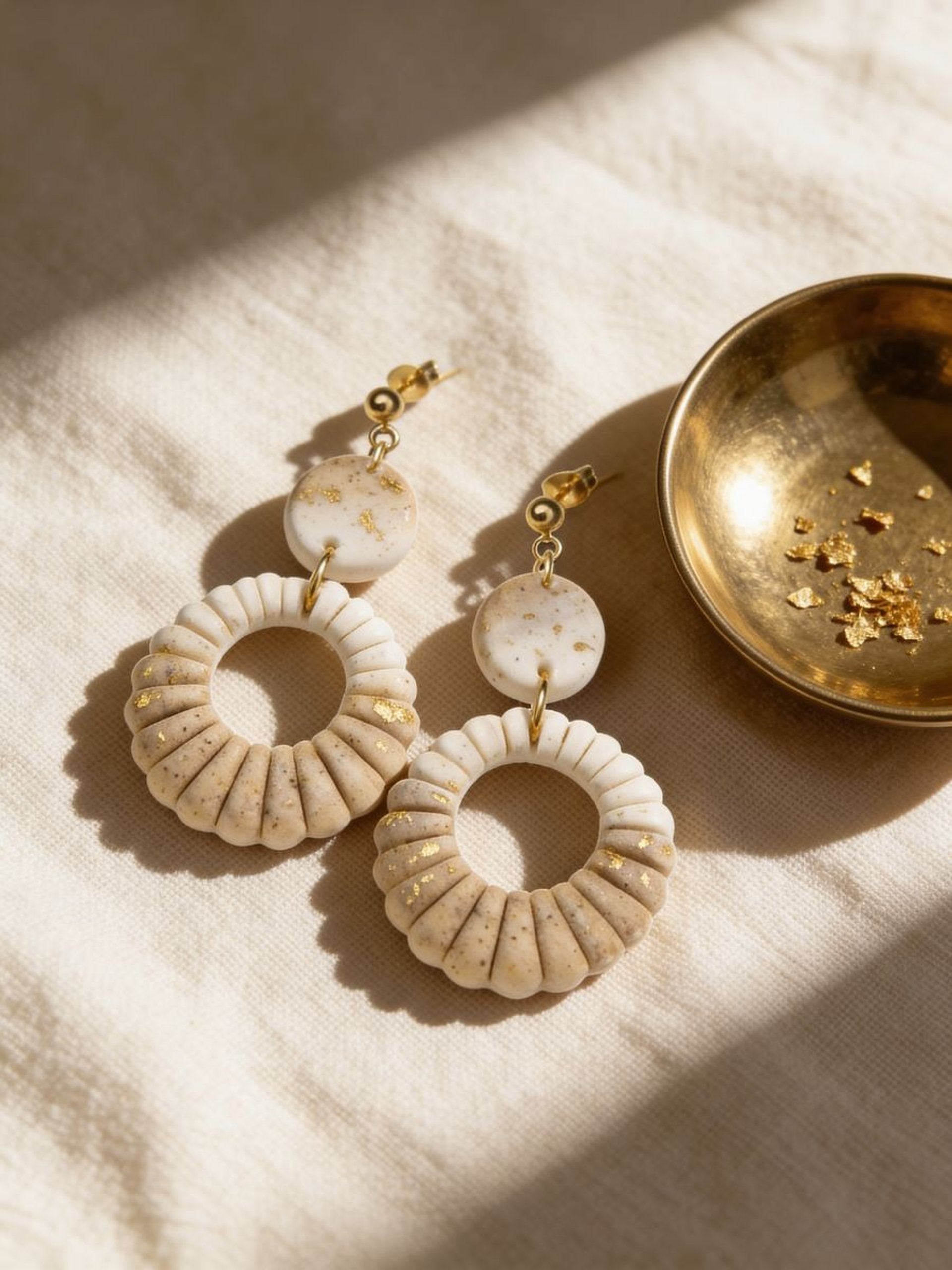 black and white bed linen