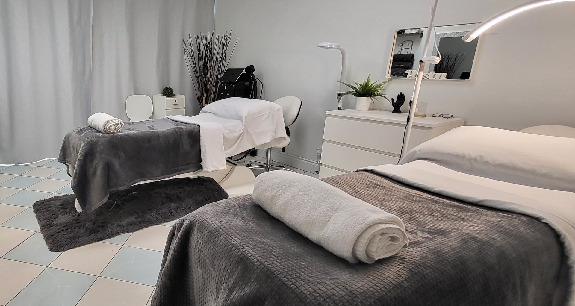 Salle de soin chez Belly Belle Esthétique & Cils, montreal, St-Michel, Villeray