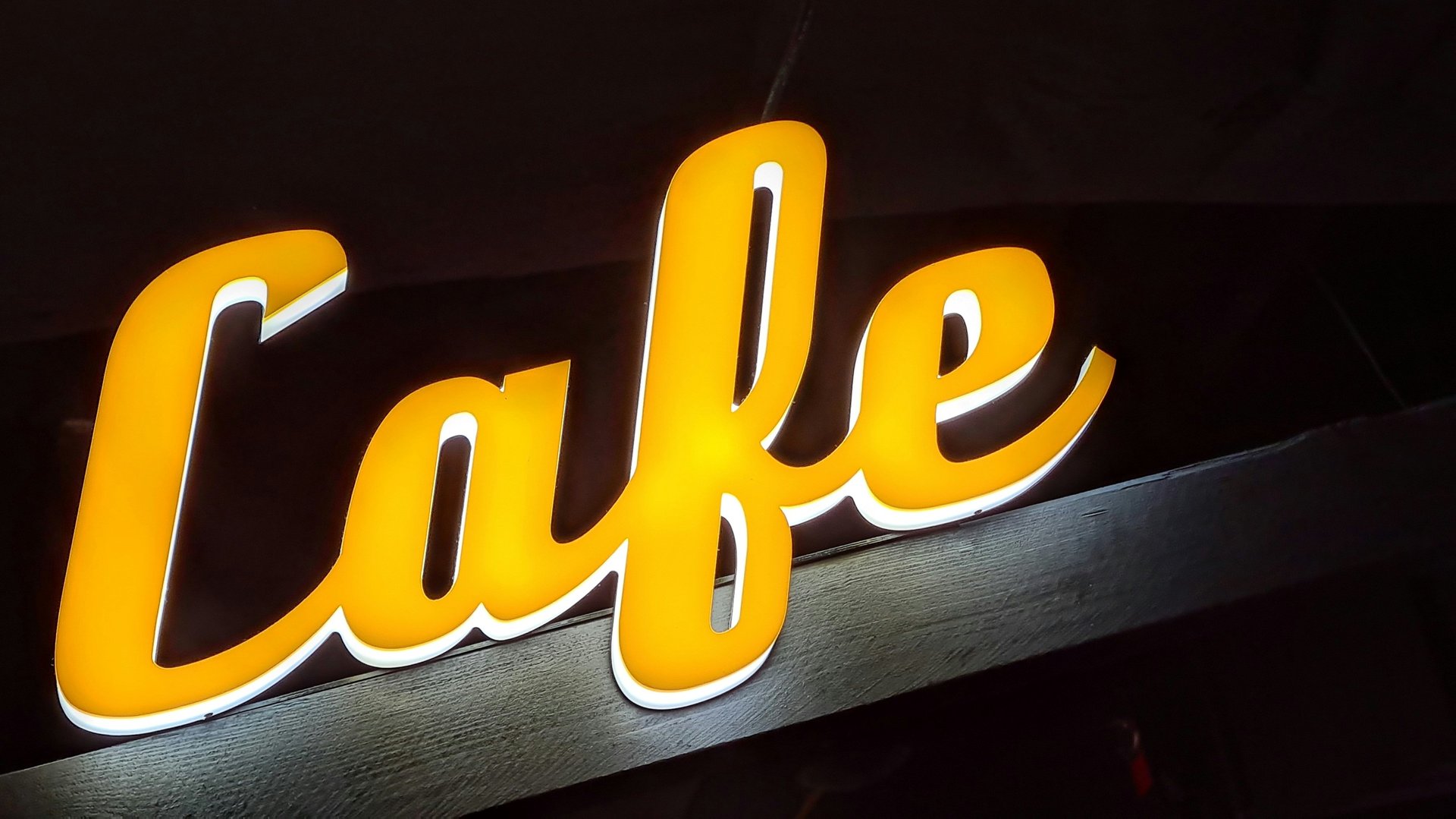 Backlit signage uv printing