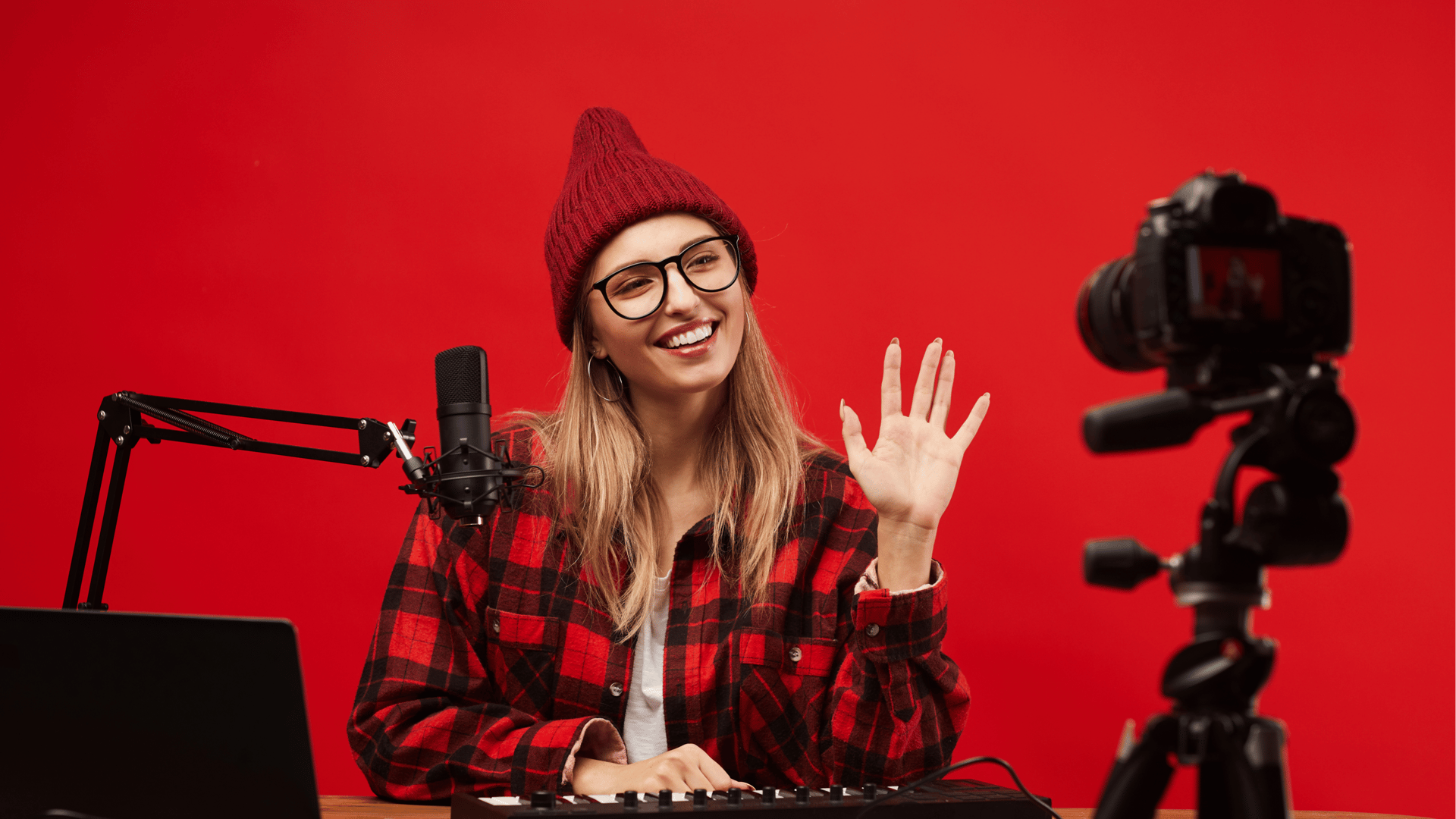 Creation of reels, video content, corporate videos, 360 video, dron video